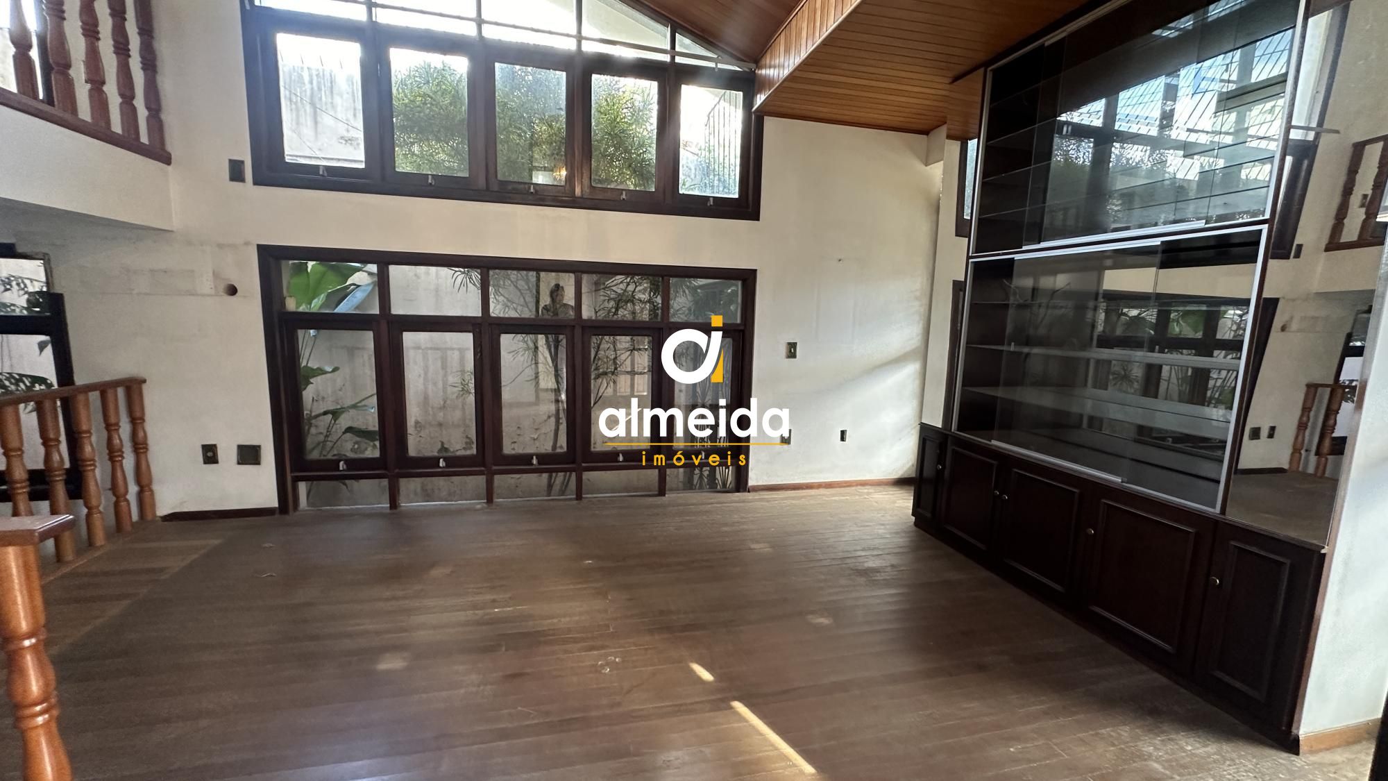 Casa, 3 quartos, 257 m² - Foto 6