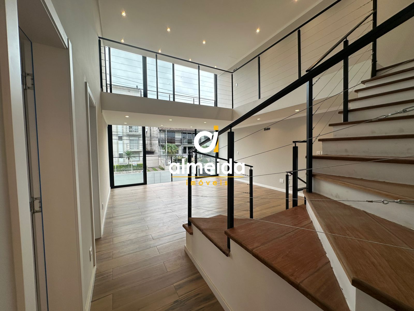 Casa alto padrão à venda com 5 dormitórios – santa maria/rs
