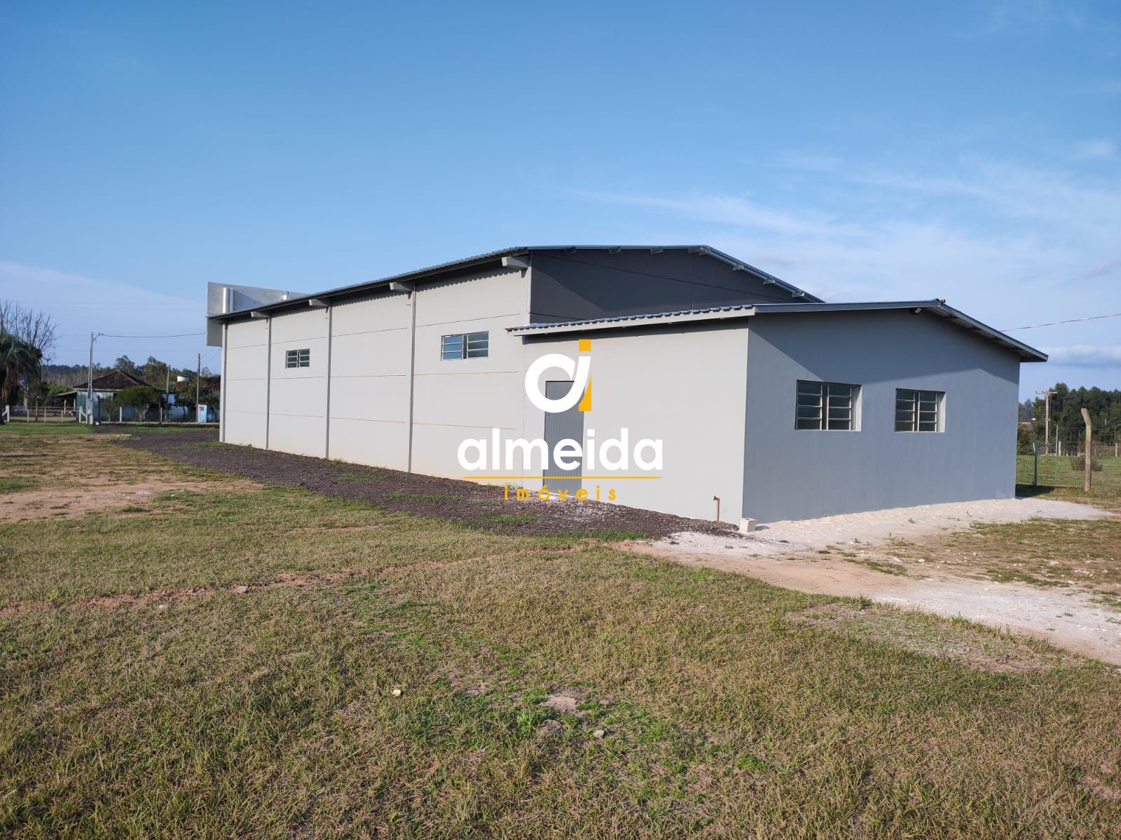 Depósito-Galpão-Armazém para alugar com 1 quarto, 200m² - Foto 9