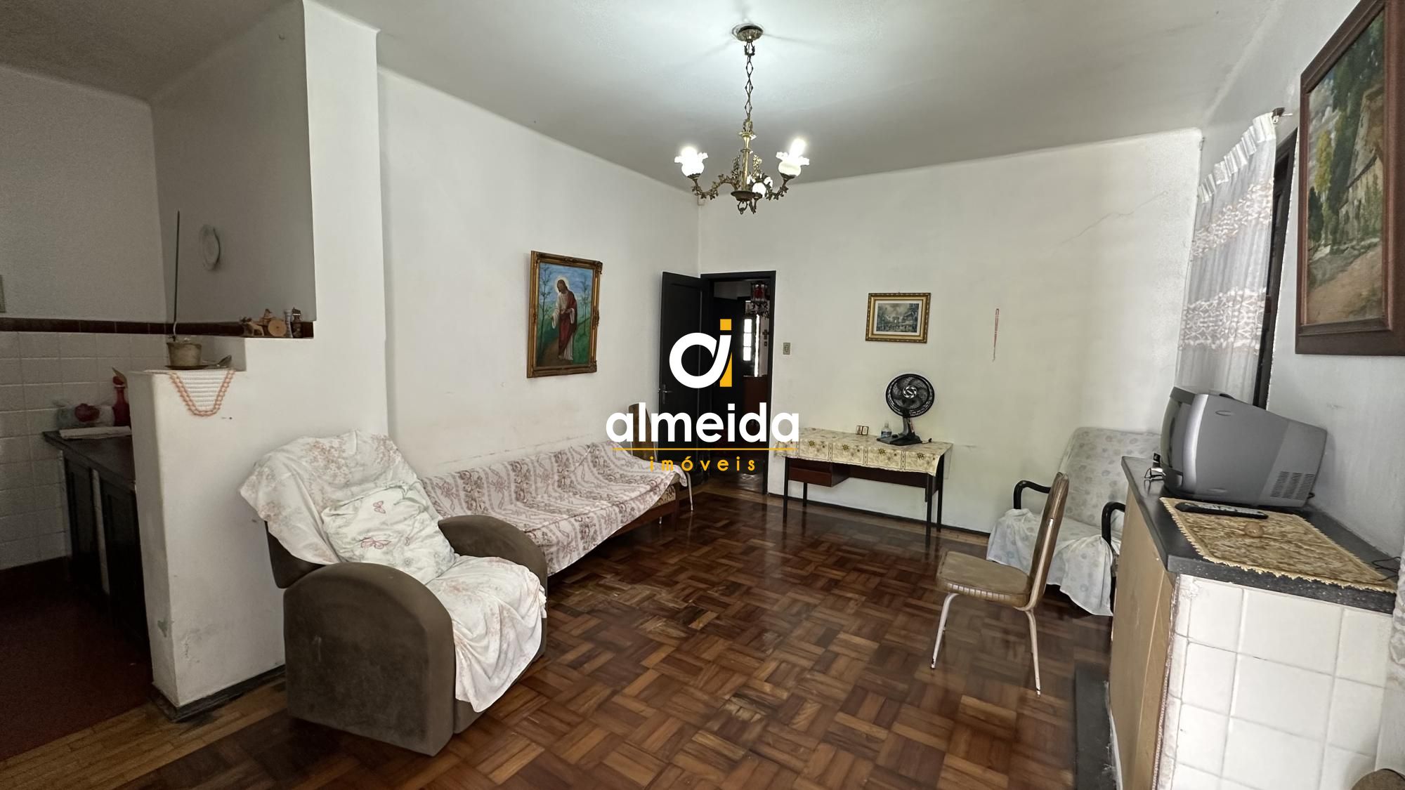 Casa à venda com 4 quartos, 338m² - Foto 14