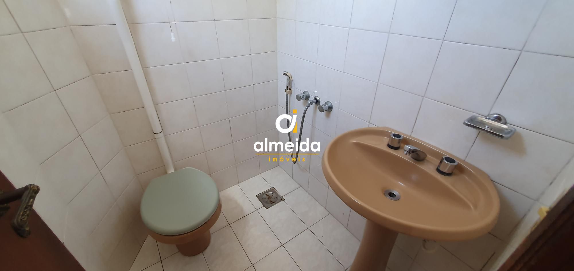 Sobrado à venda com 3 quartos, 234m² - Foto 27