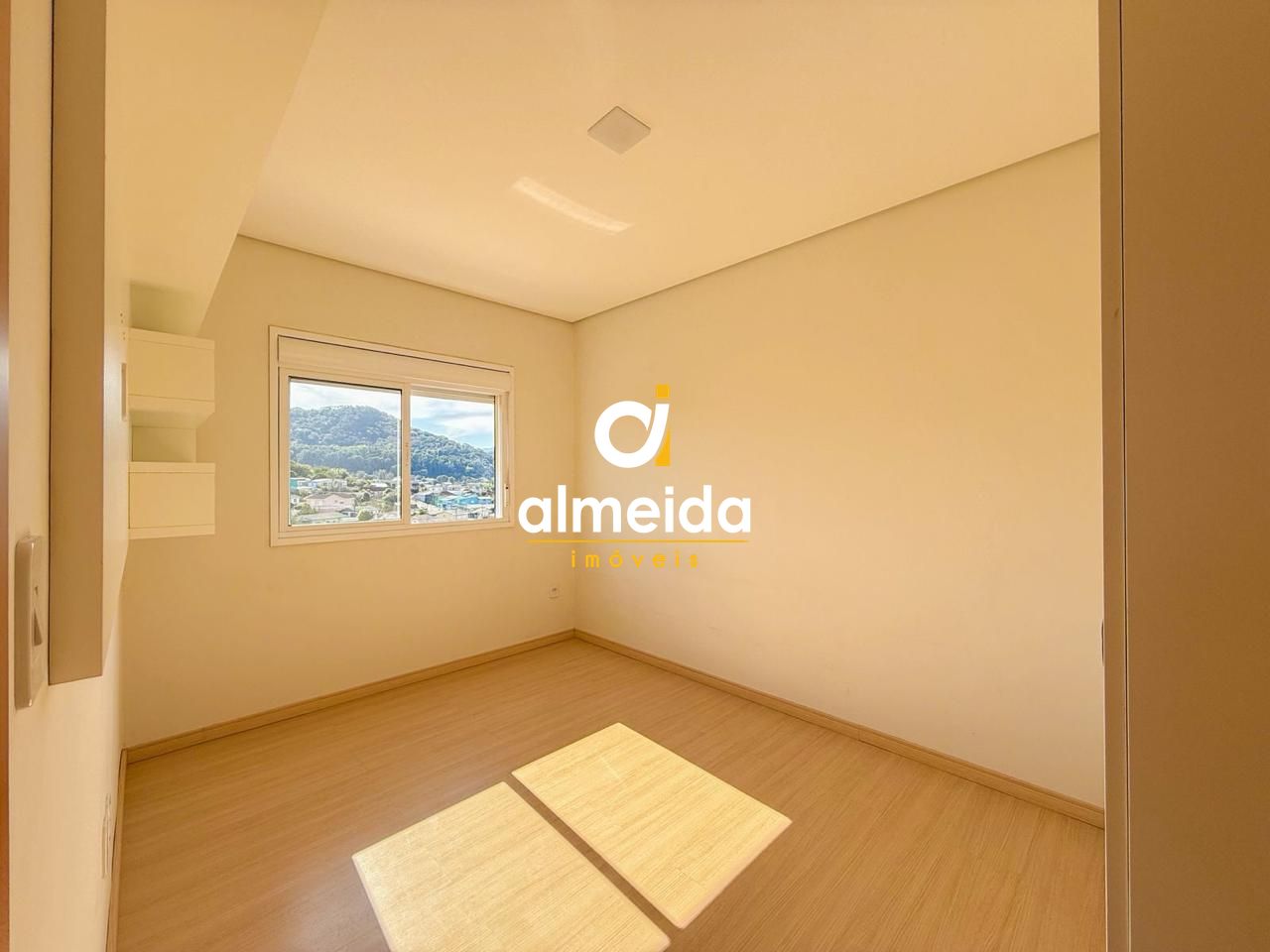 Apartamento 2 dormitórios à venda presidente joão goulart sa