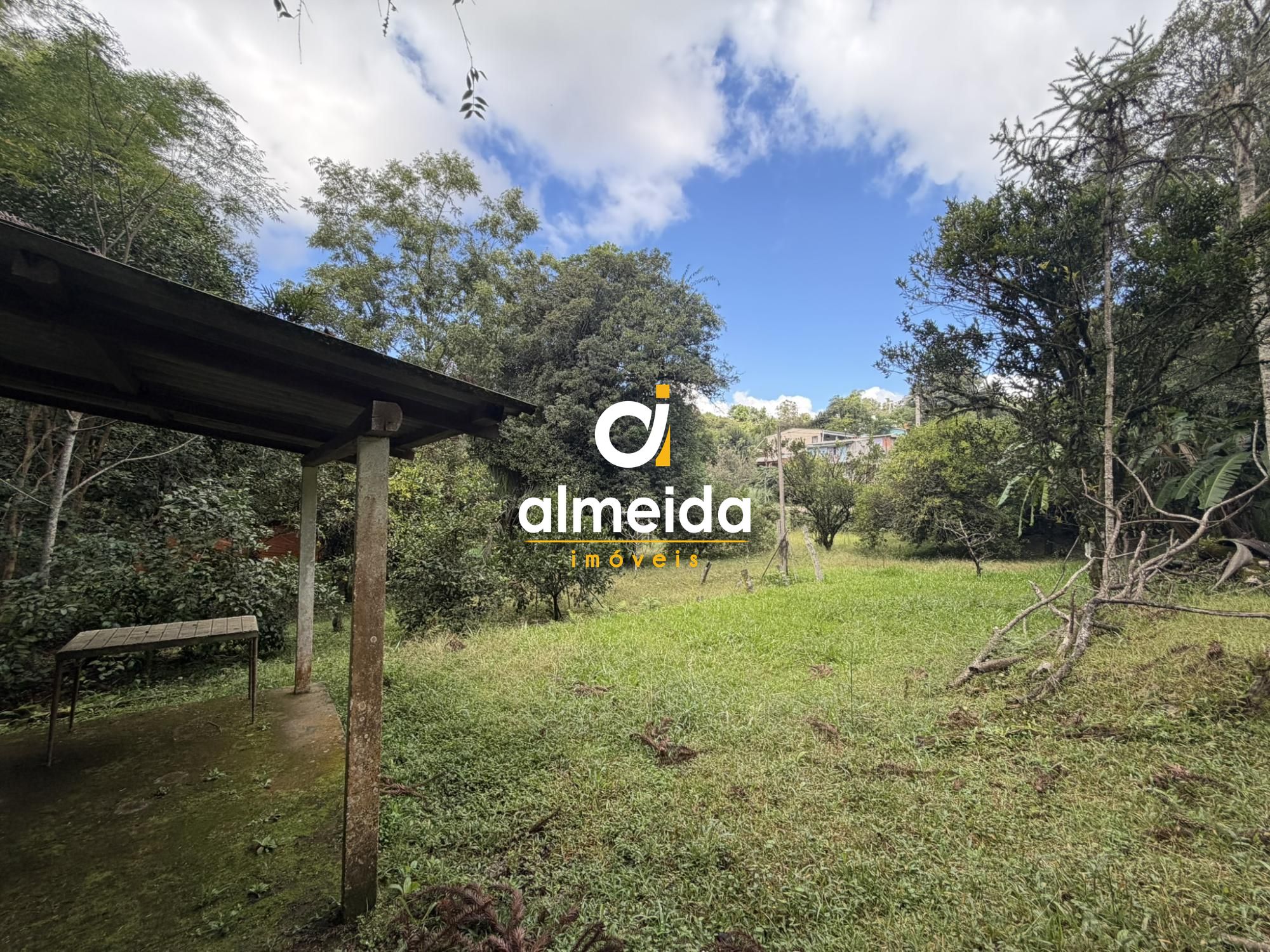 Excelente chacara com 2500m2 no parque serrano em itaara.