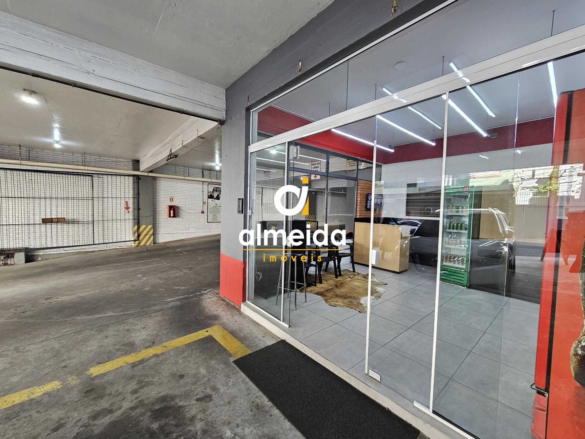 Sala comercial no centro de santa maria rs
