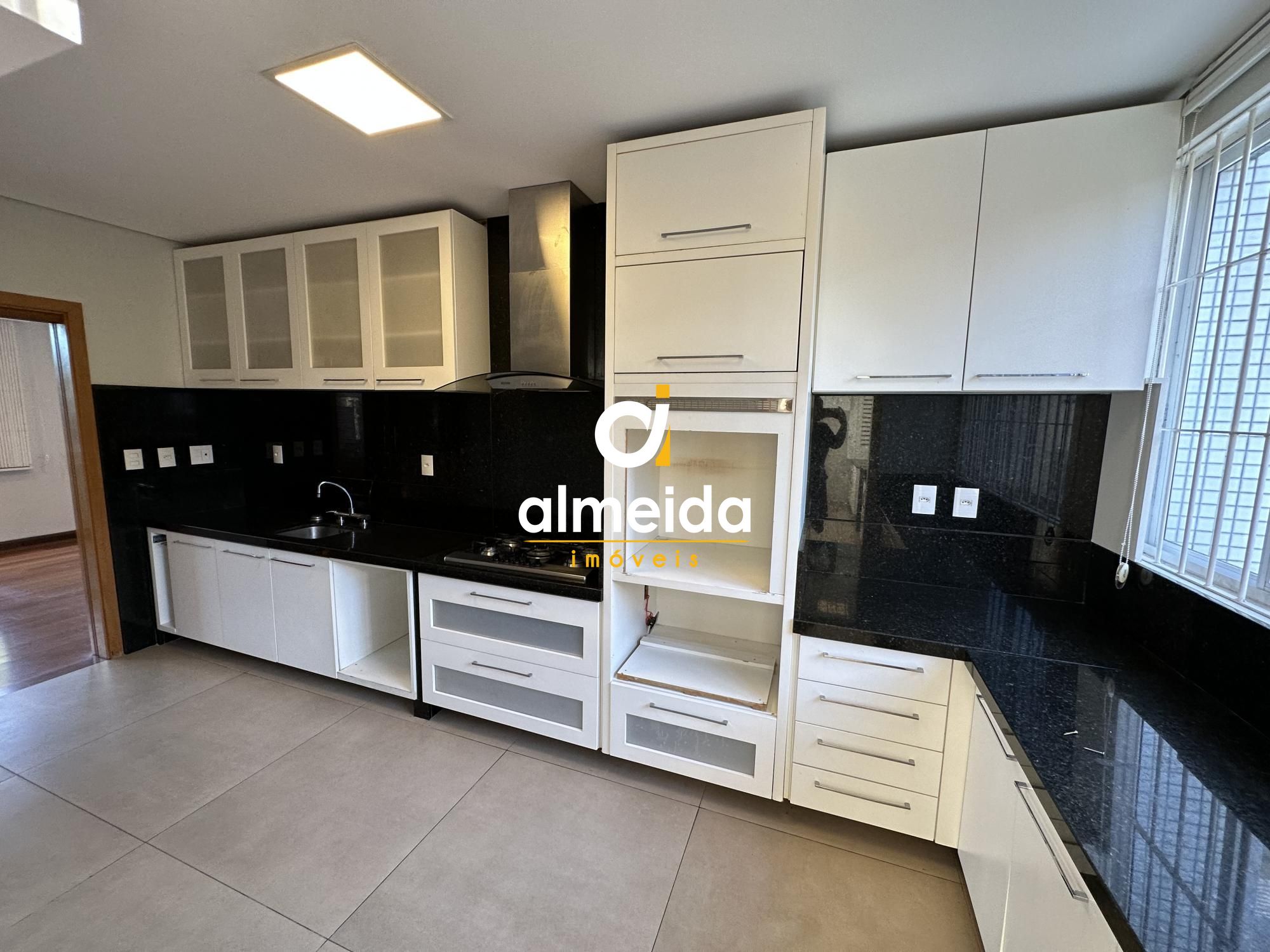 Apartamento à venda com 3 quartos, 221m² - Foto 38