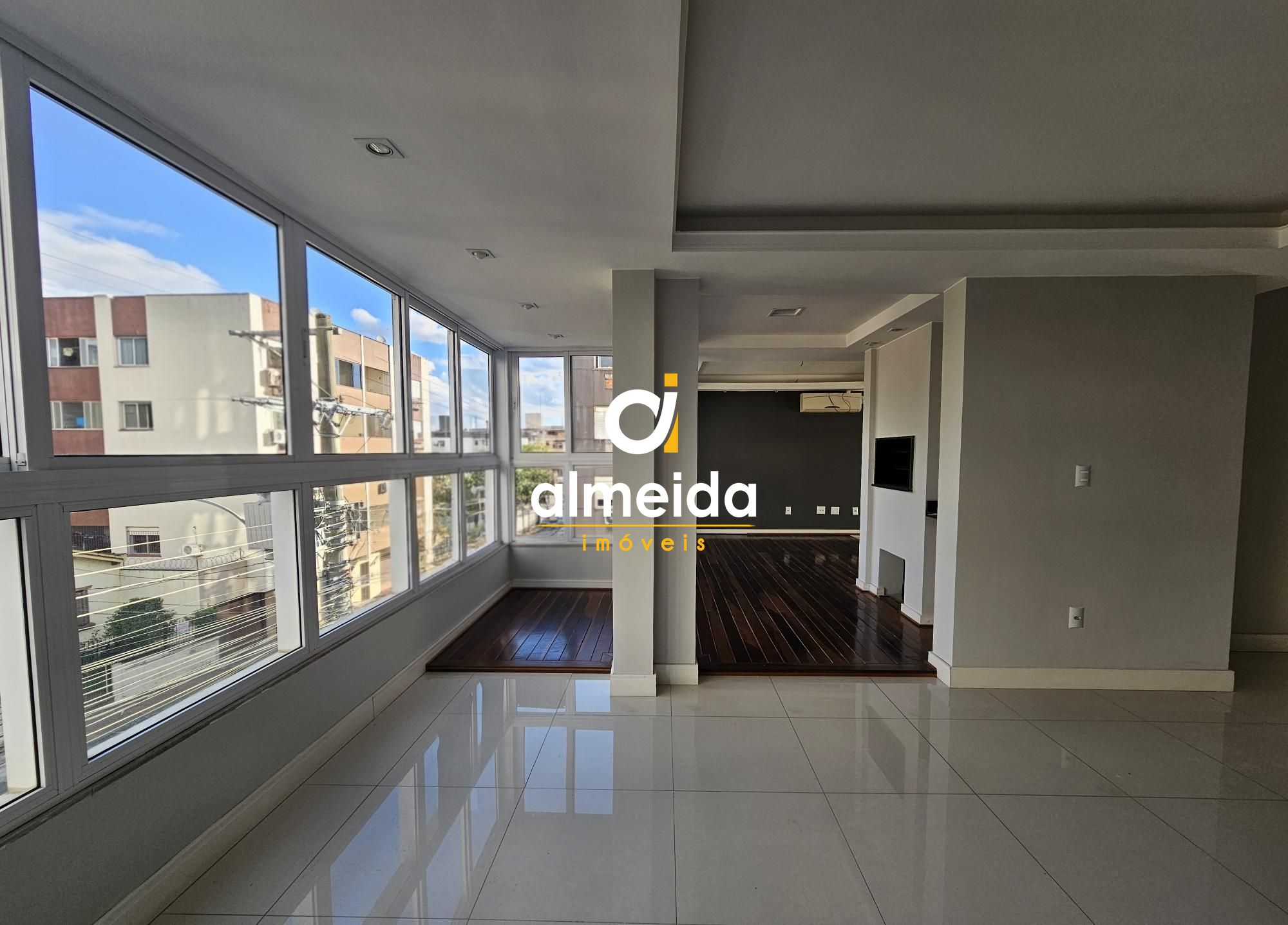 Apartamento 3 dormitorios no centro de santa maria rs.