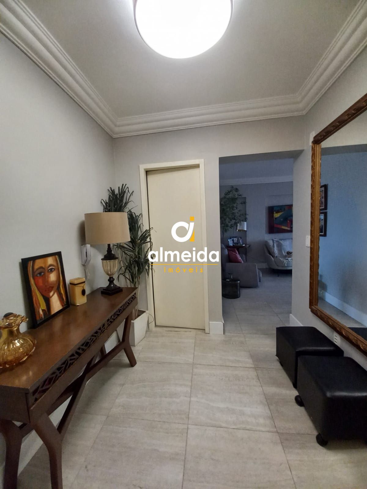 Apartamento à venda com 3 quartos, 132m² - Foto 4