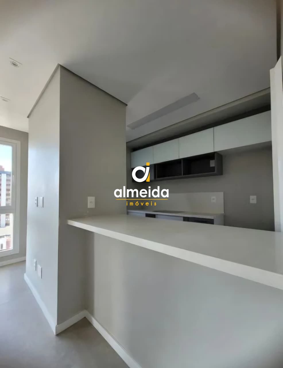 Apartamento semimobiliado santa maria próximo basilica da me