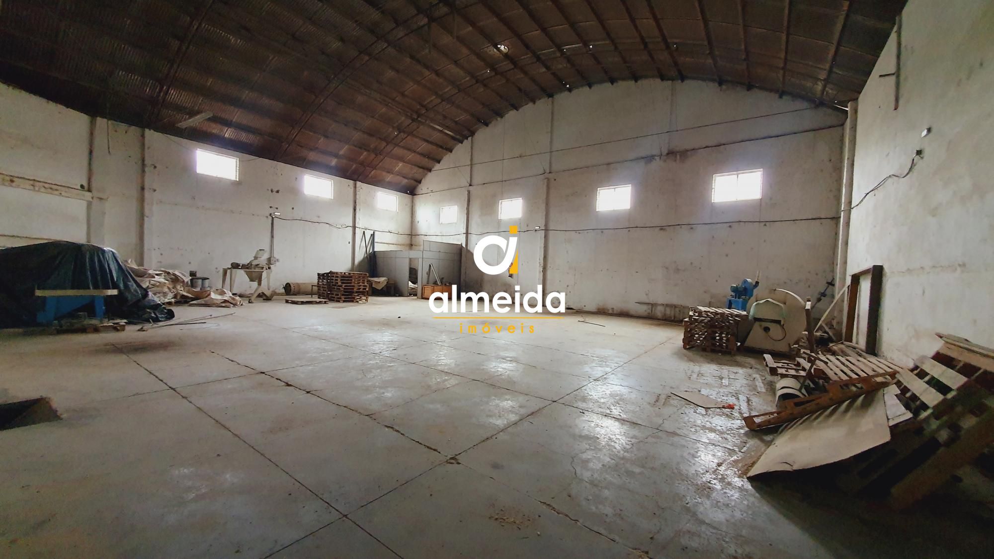 Depósito-Galpão-Armazém para alugar com 3 quartos, 1700m² - Foto 25