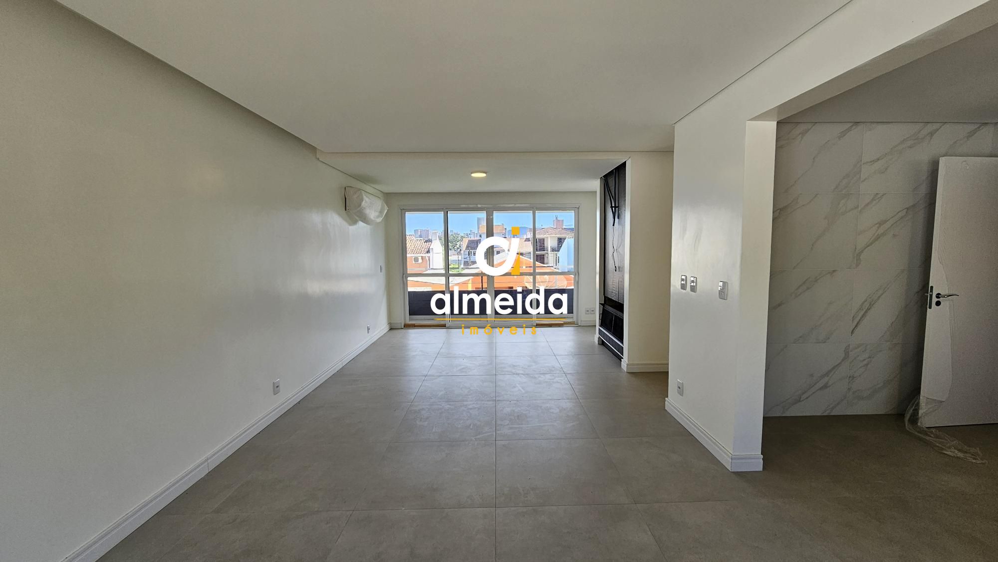 Casa à venda com 3 quartos, 300m² - Foto 16