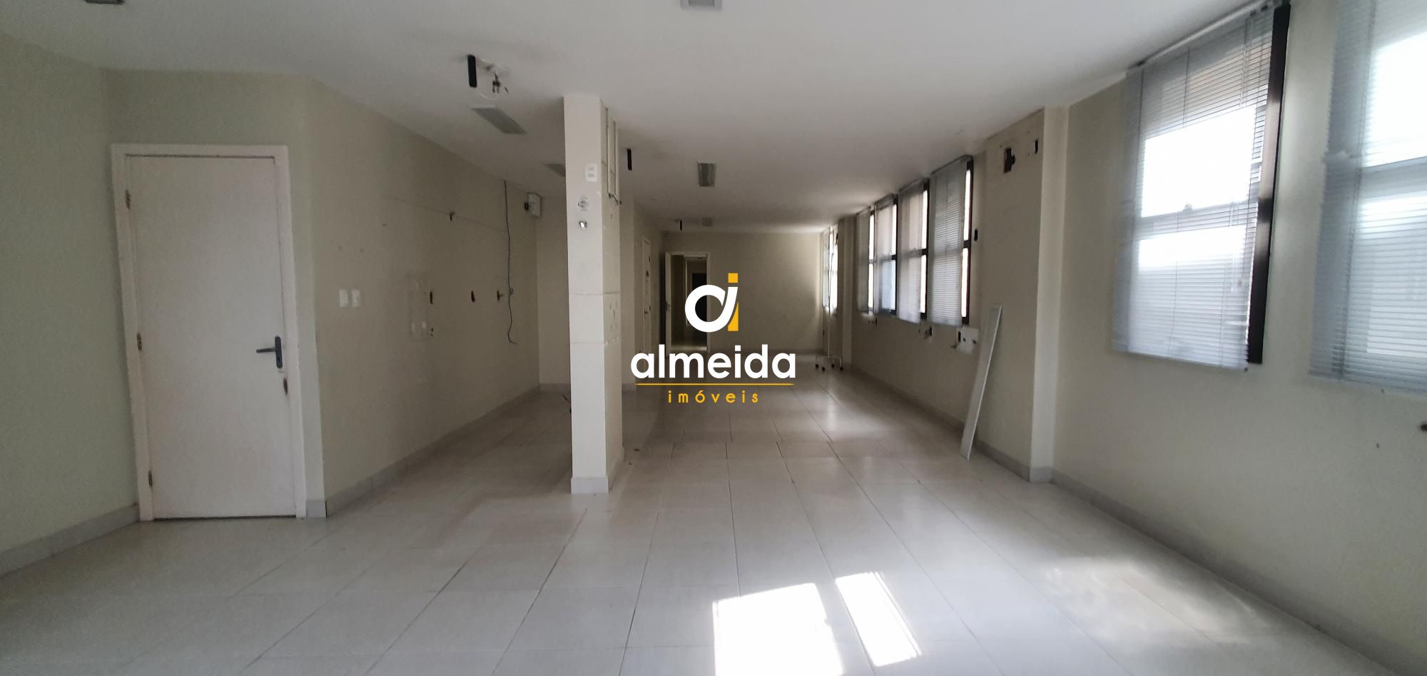 Conjunto Comercial-Sala para alugar com 3 quartos, 139m² - Foto 12