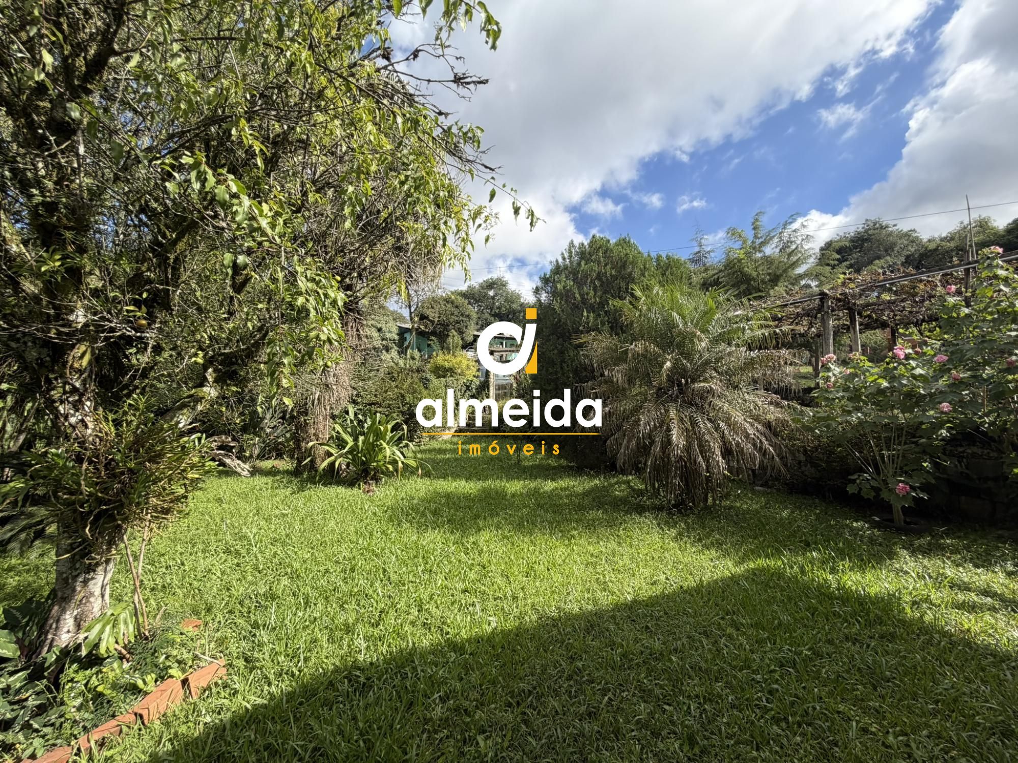 Excelente chacara com 2500m2 no parque serrano em itaara.