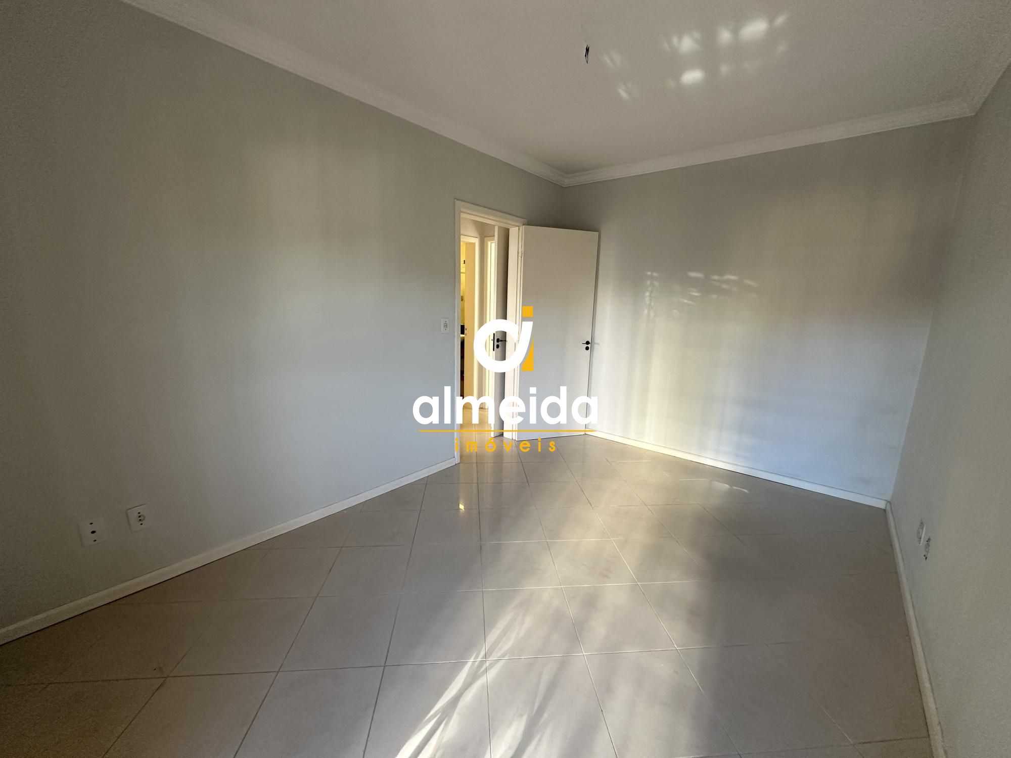 Apartamento à venda com 2 quartos, 77m² - Foto 25