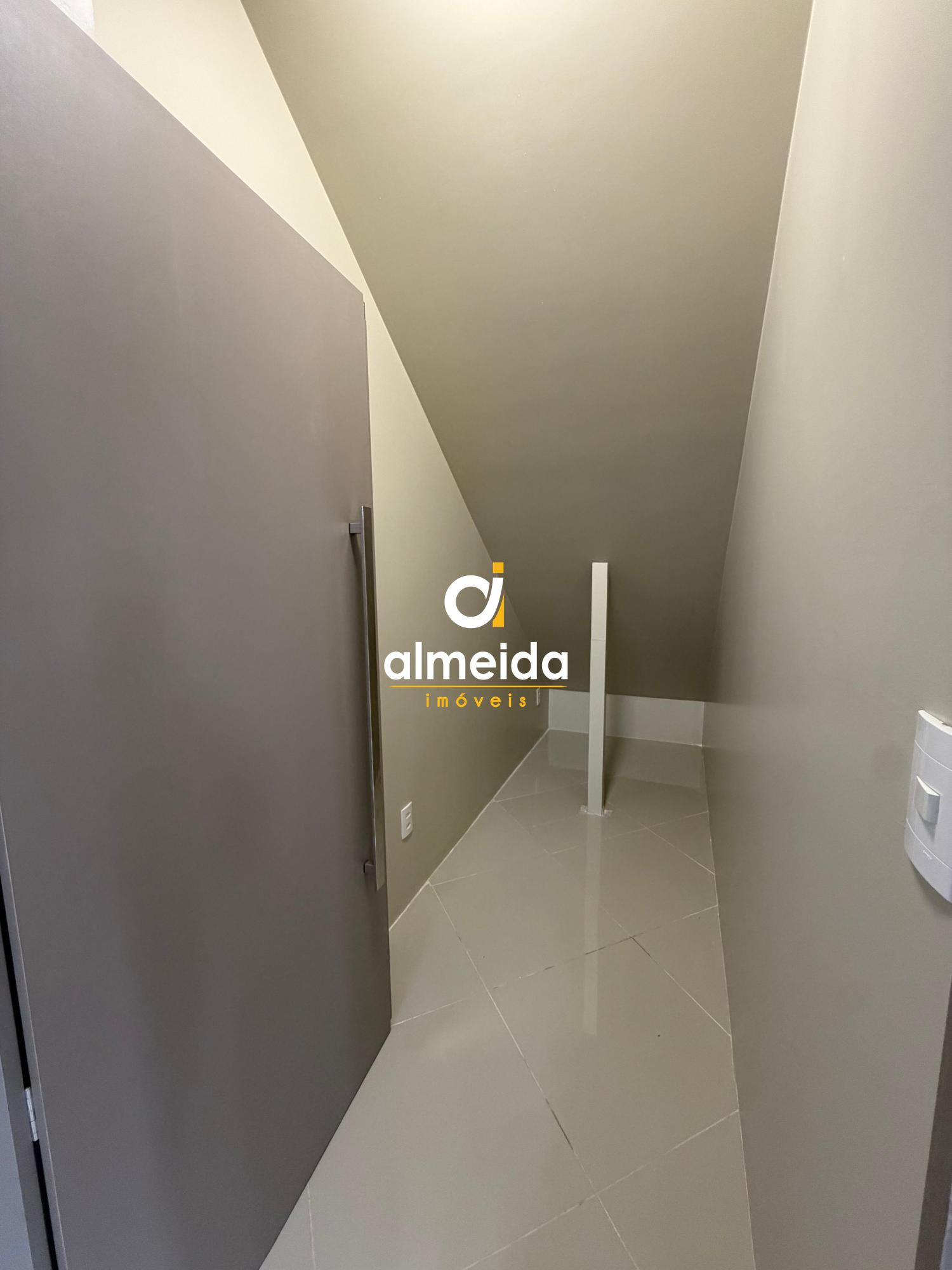 Sala comercial no bairro nossa senhora de lourdes em santa m