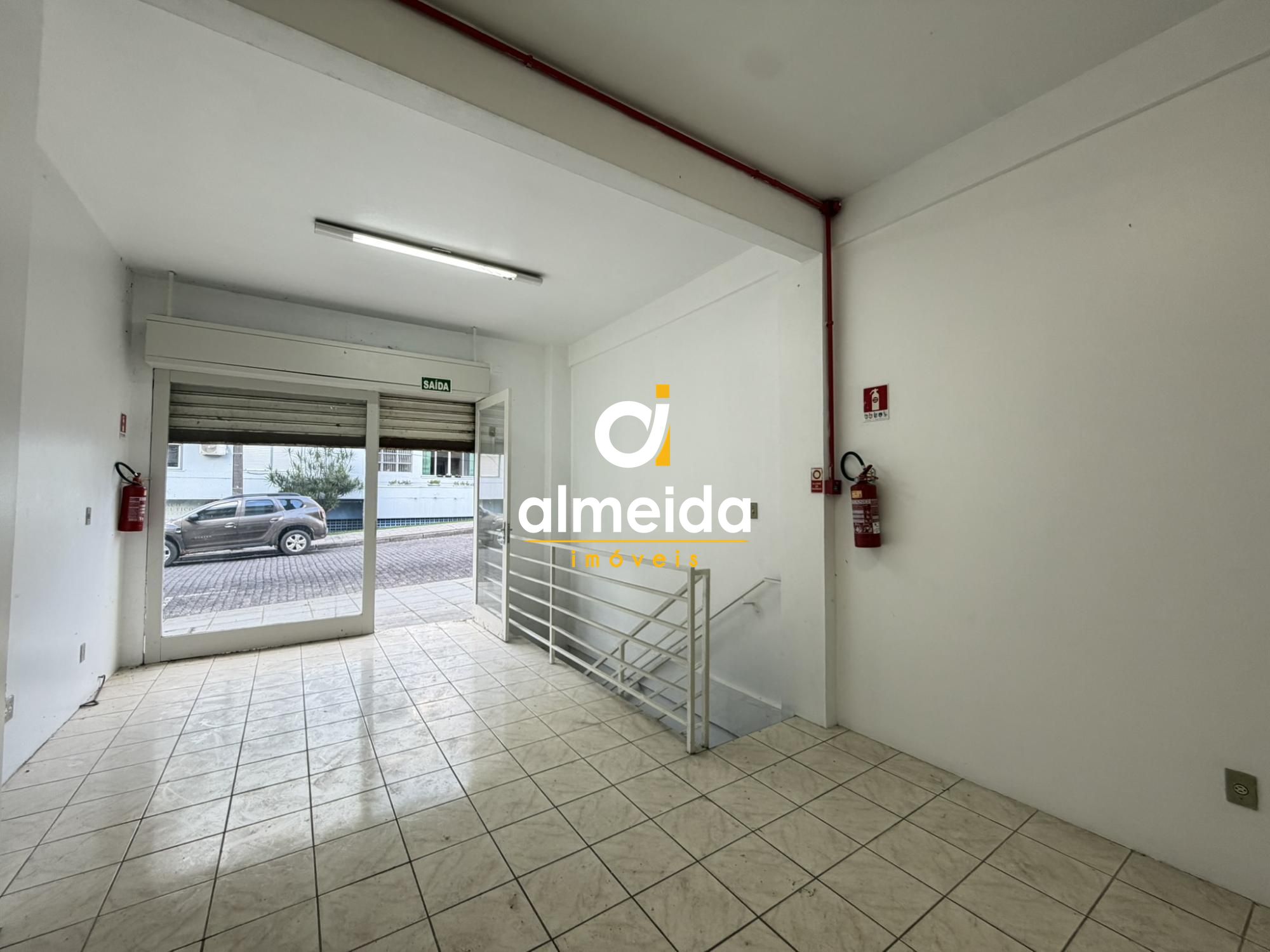 Sala comercial no centro de santa maria.