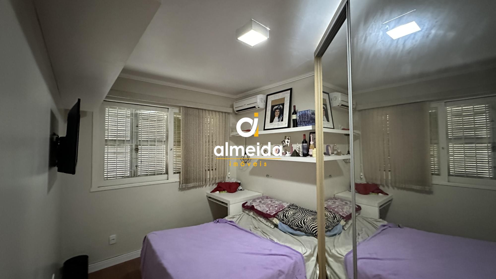 Casa à venda e aluguel com 4 quartos, 332m² - Foto 36