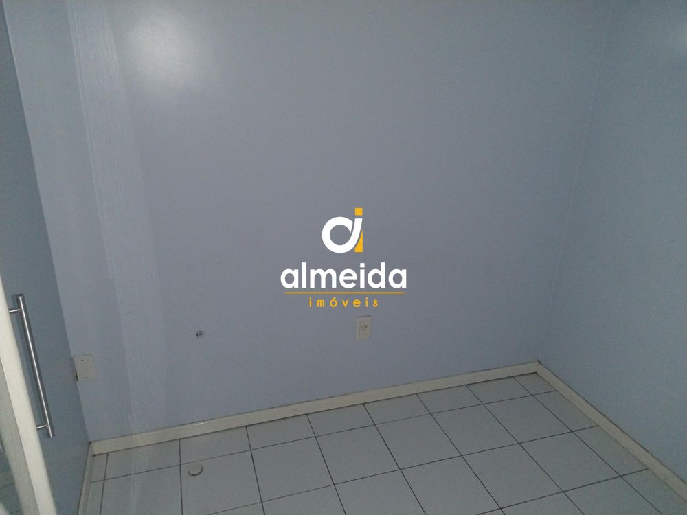 Conjunto Comercial-Sala para alugar com 8 quartos, 215m² - Foto 8