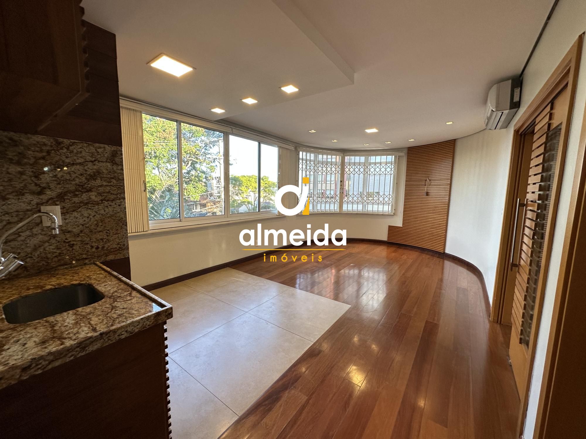 Apartamento à venda com 3 quartos, 221m² - Foto 27