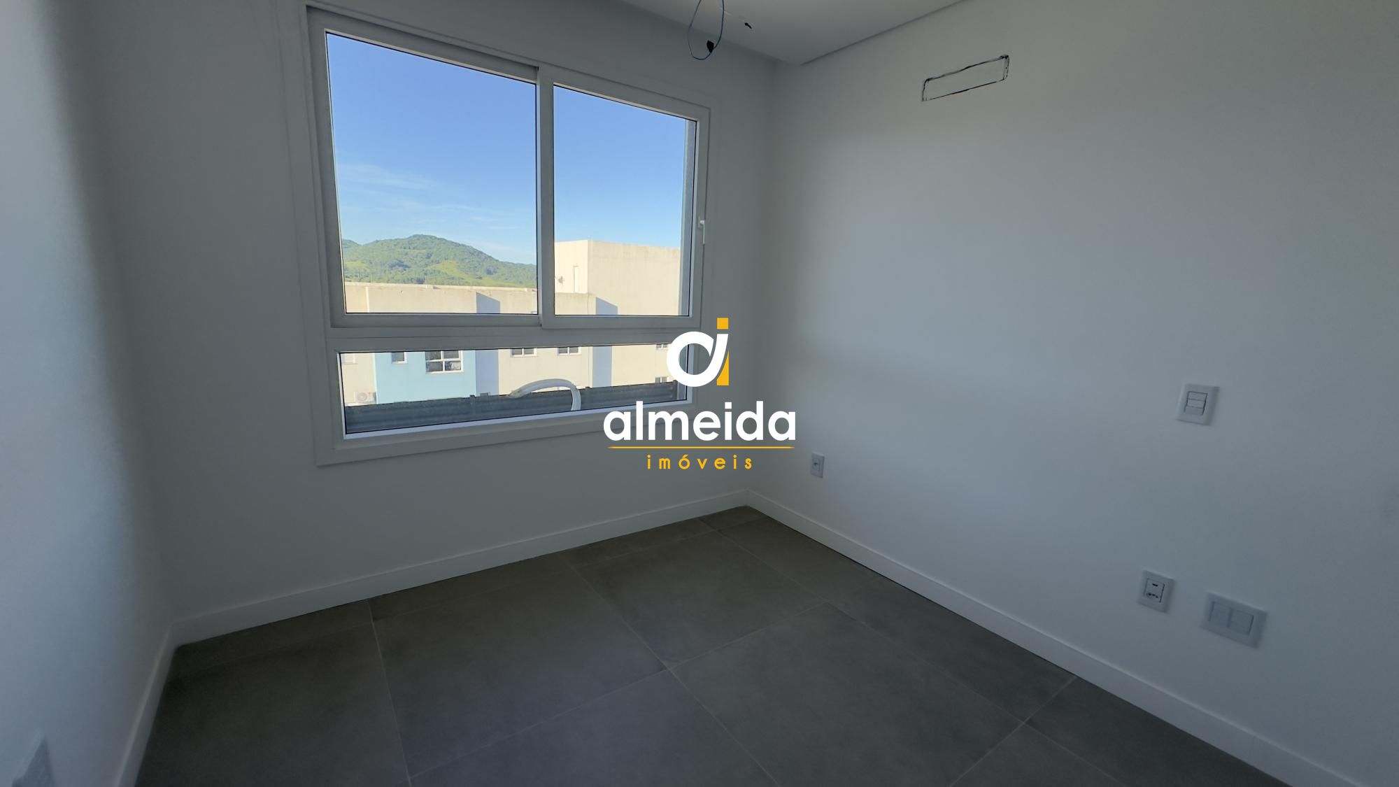Apartamento 2 dormitórios à venda camobi santa maria/rs