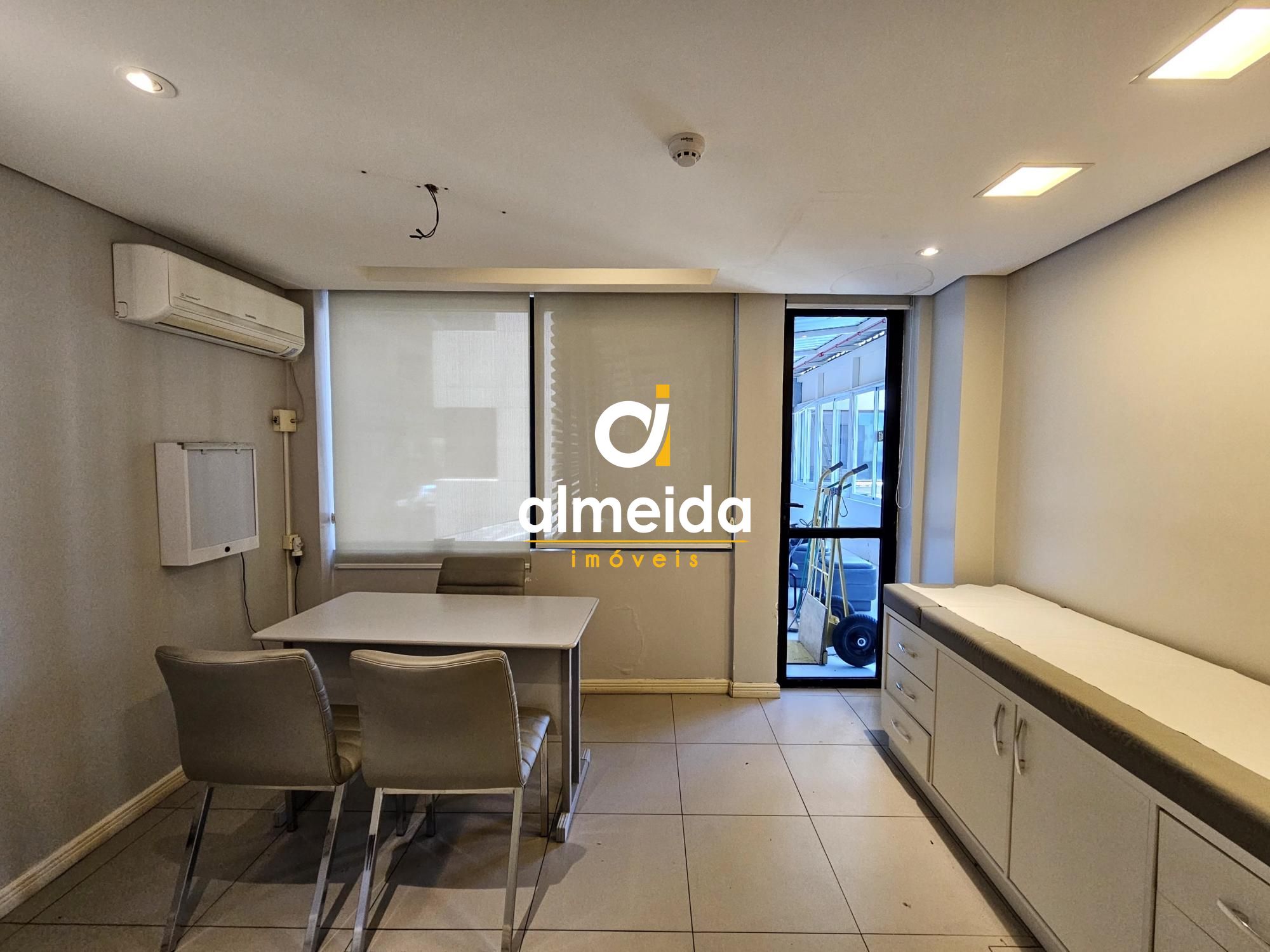 Sala comercial com 2 Dormitórios à venda, 80 m² por R$ 490.000,00 Sala comercial com 2 Dormitórios à venda, 80 m² por R$ 490.000,00