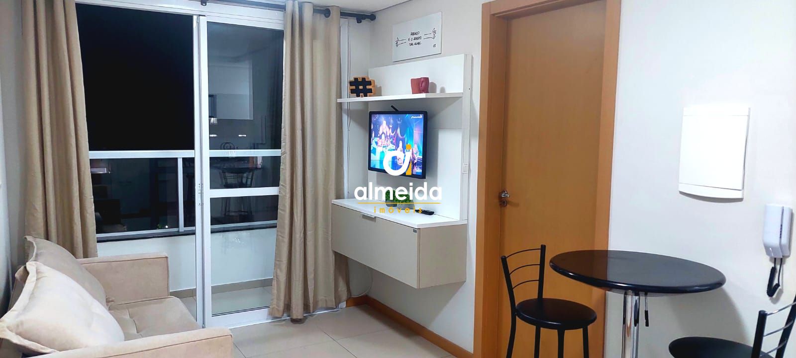 Apartamento para alugar  no Centro - Santa Maria, RS. Imveis