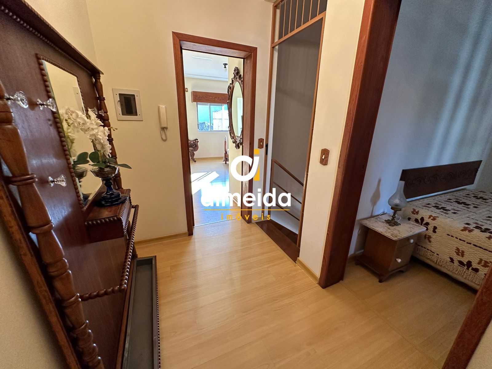 Casa Comercial à venda com 3 quartos, 223m² - Foto 48