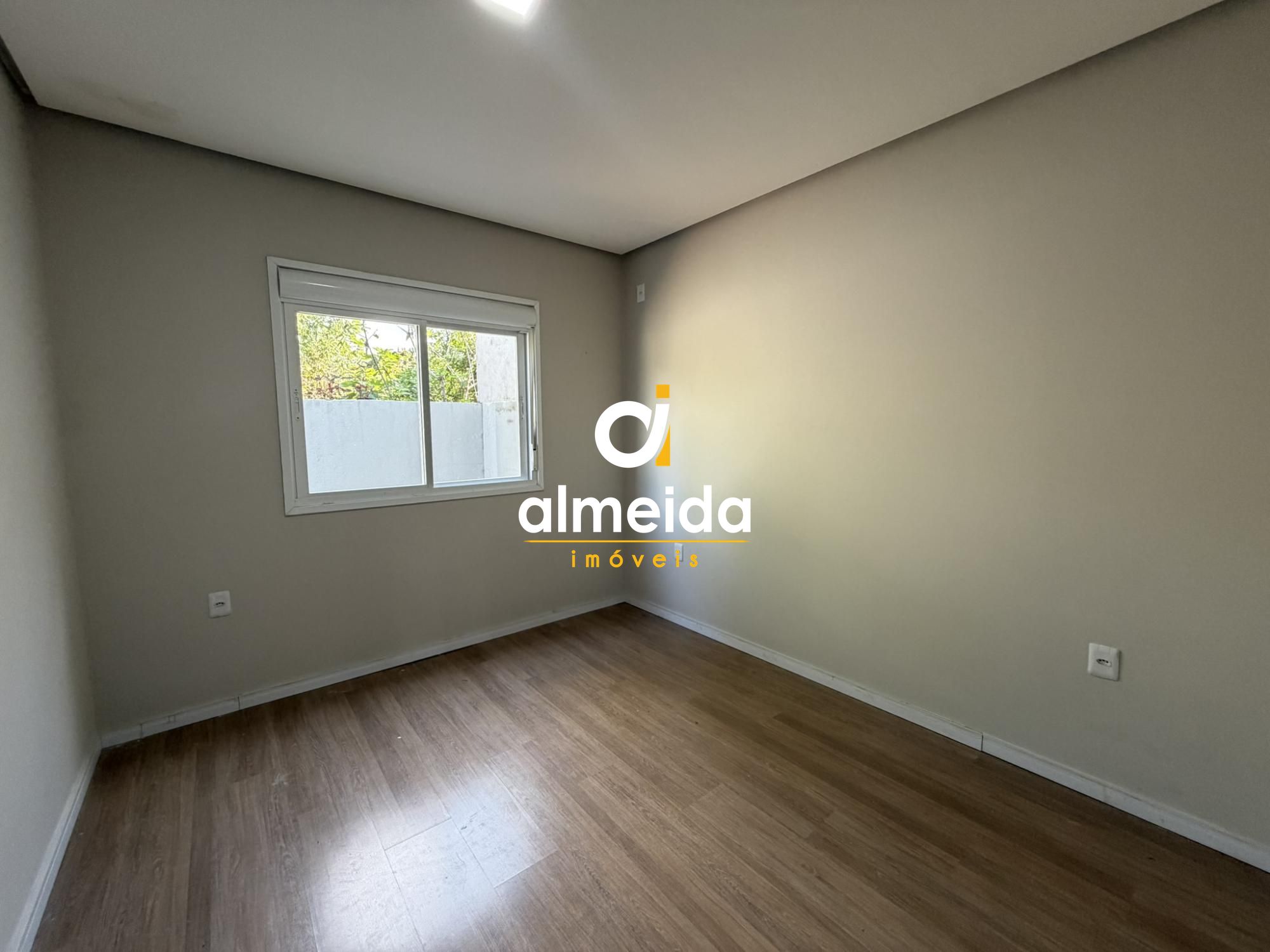 Casa no residencial pinheiro em santa maria