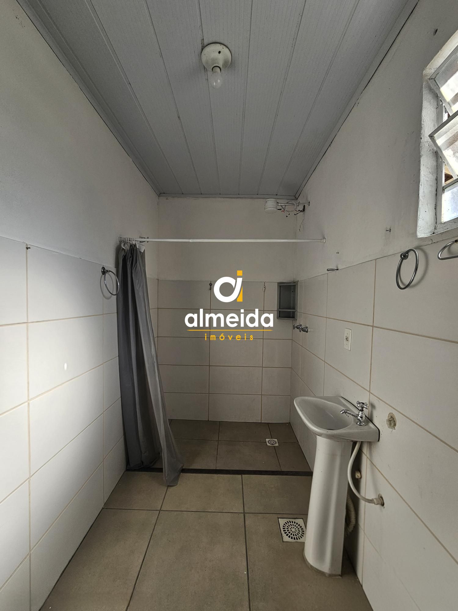 Casa 2 dormitórios à venda diácono joão luiz pozzobon santa 