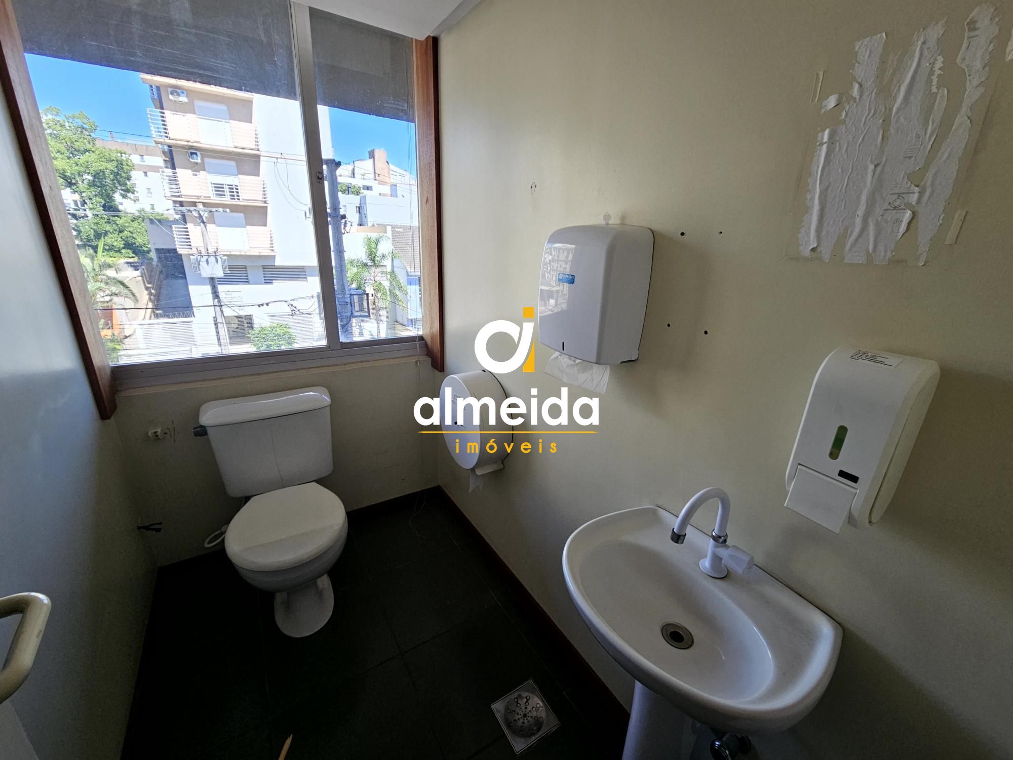Sala comercial 9 dormitórios à venda centro santa maria/rs