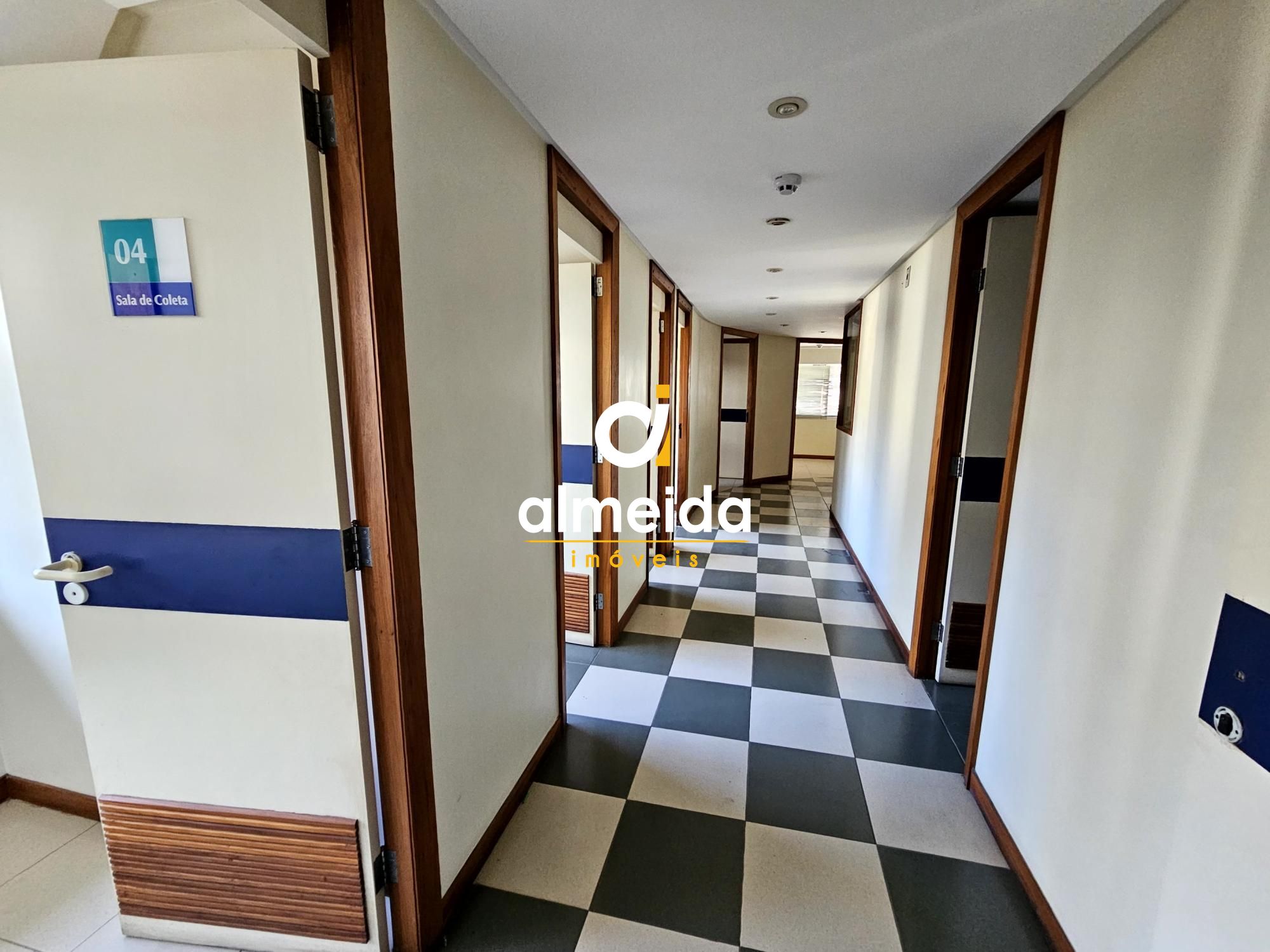 Sala comercial 9 dormitórios à venda centro santa maria/rs