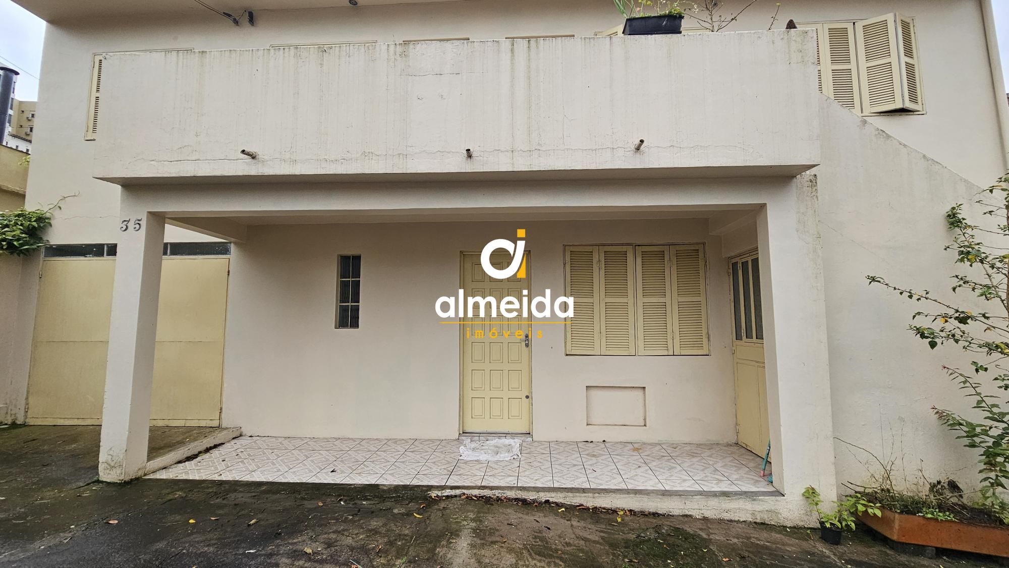 Casa para alugar  no Nossa Senhora de Lourdes - Santa Maria, RS. Imveis