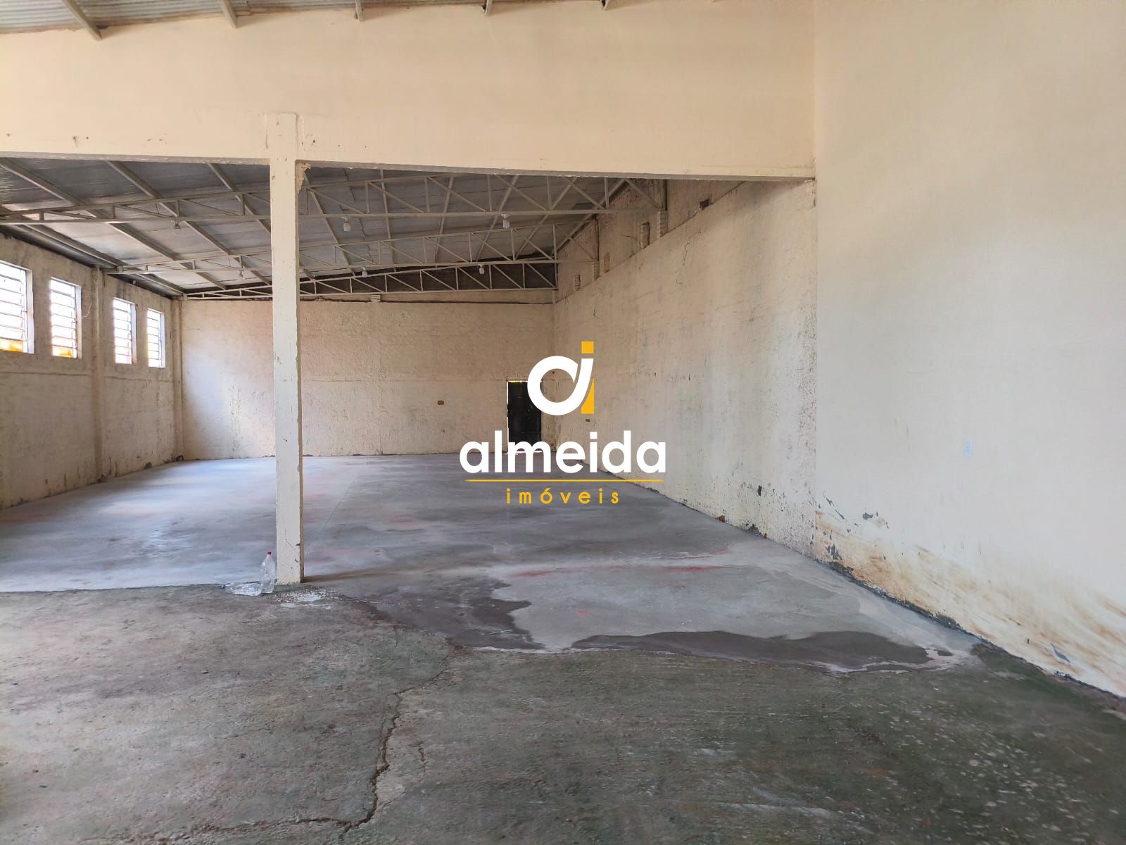Pavilhão 1 dormitórios para alugar pinheiro machado santa ma