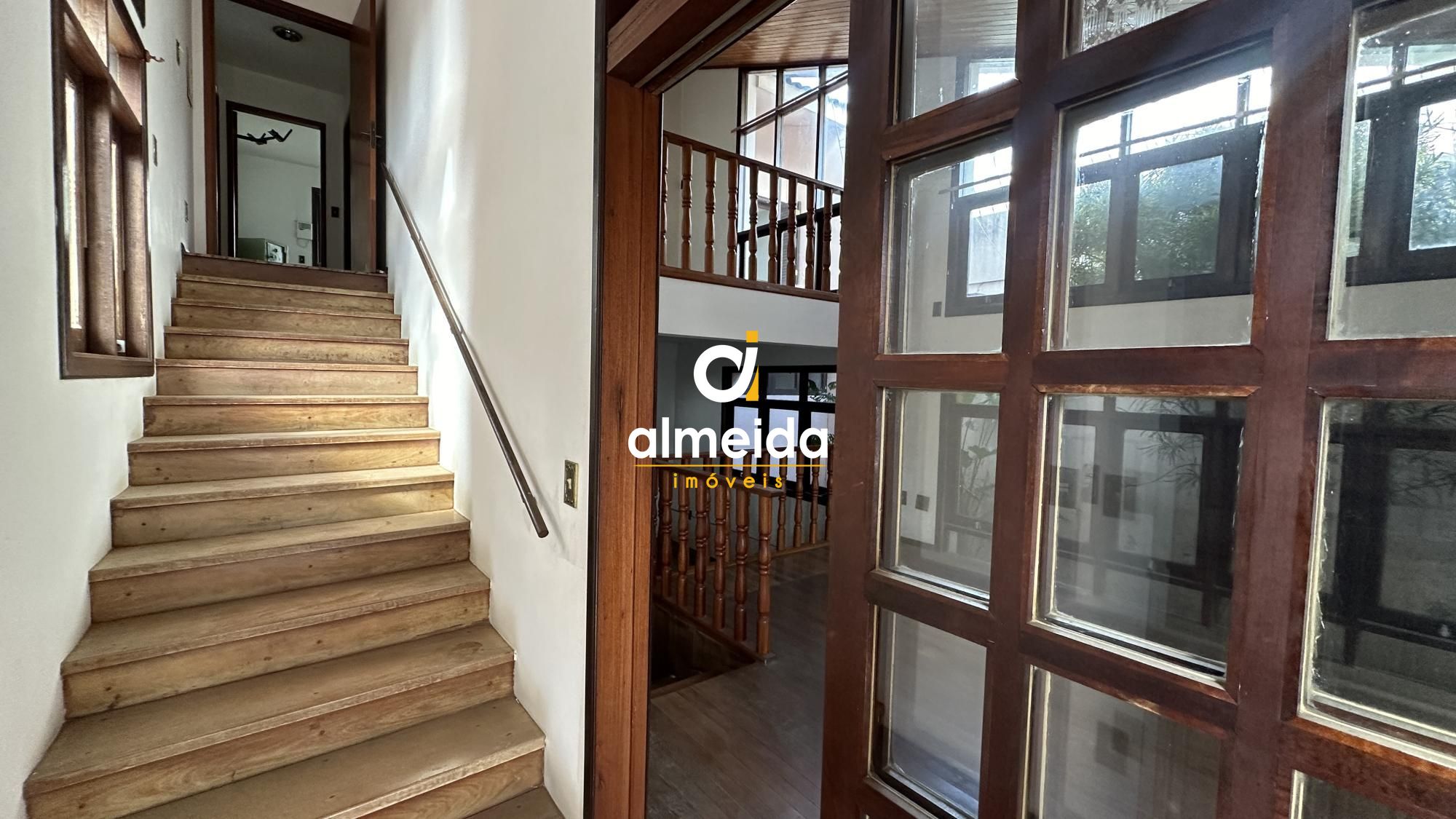 Casa, 3 quartos, 257 m² - Foto 5