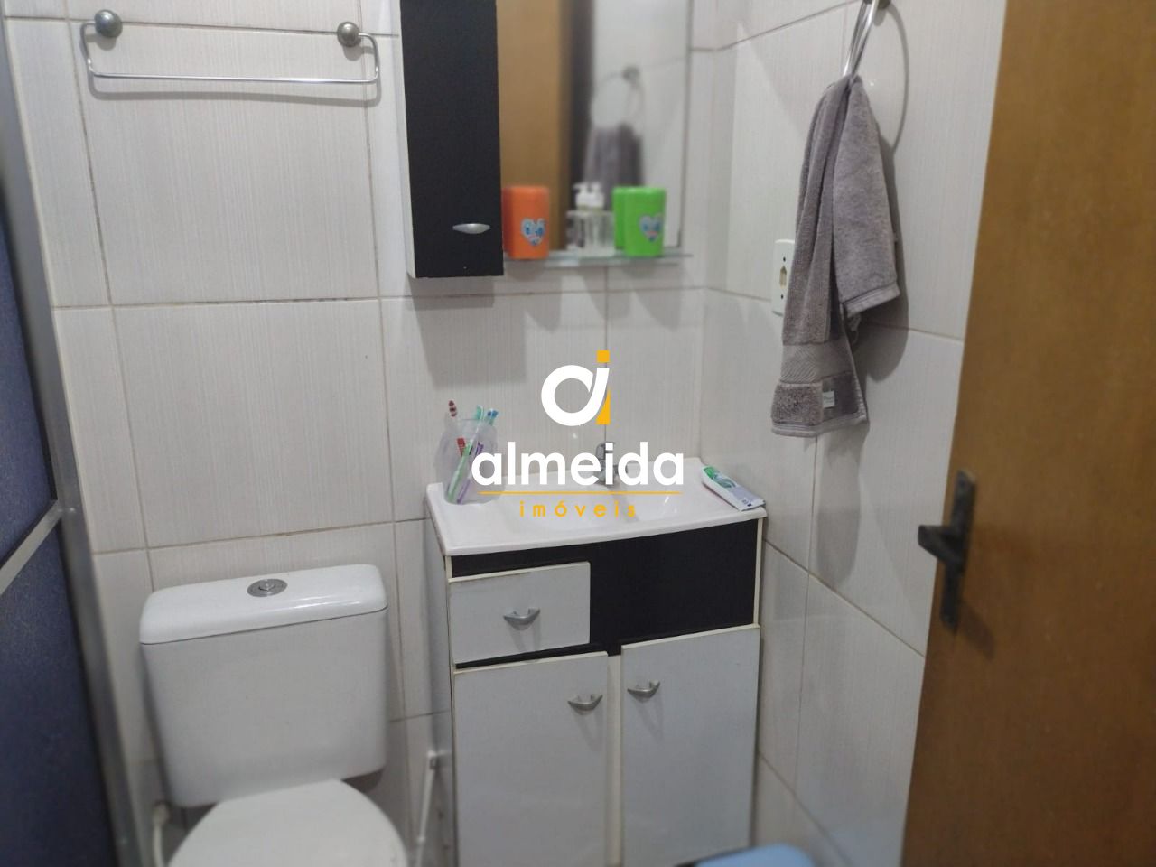 Casa à venda com 2 quartos, 125m² - Foto 13