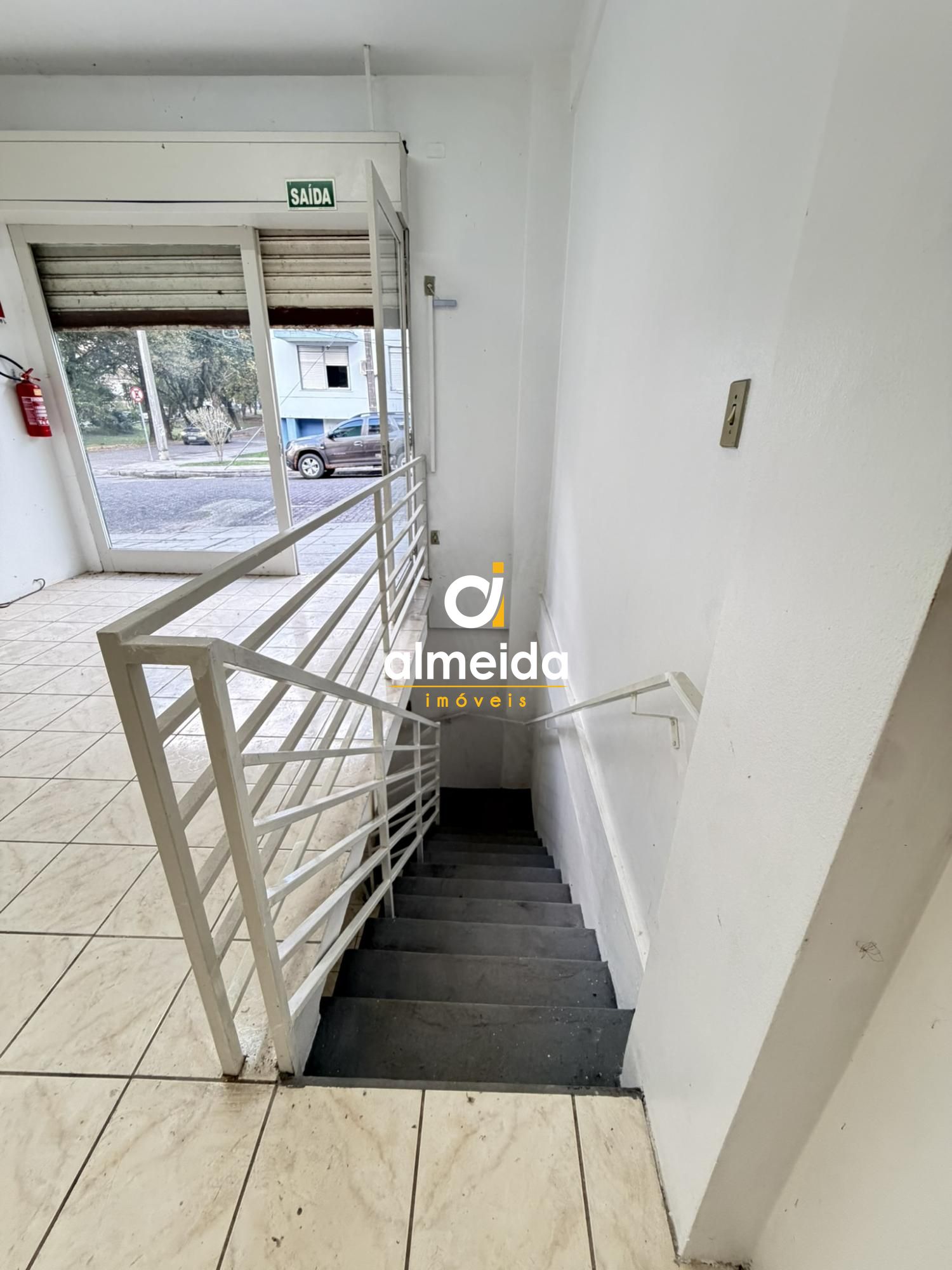 Sala comercial no centro de santa maria.