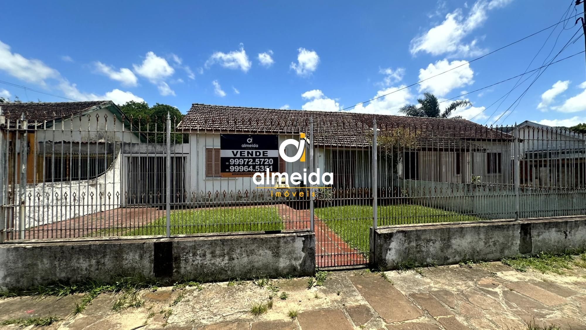 Casa, 3 quartos, 208 m² - Foto 1