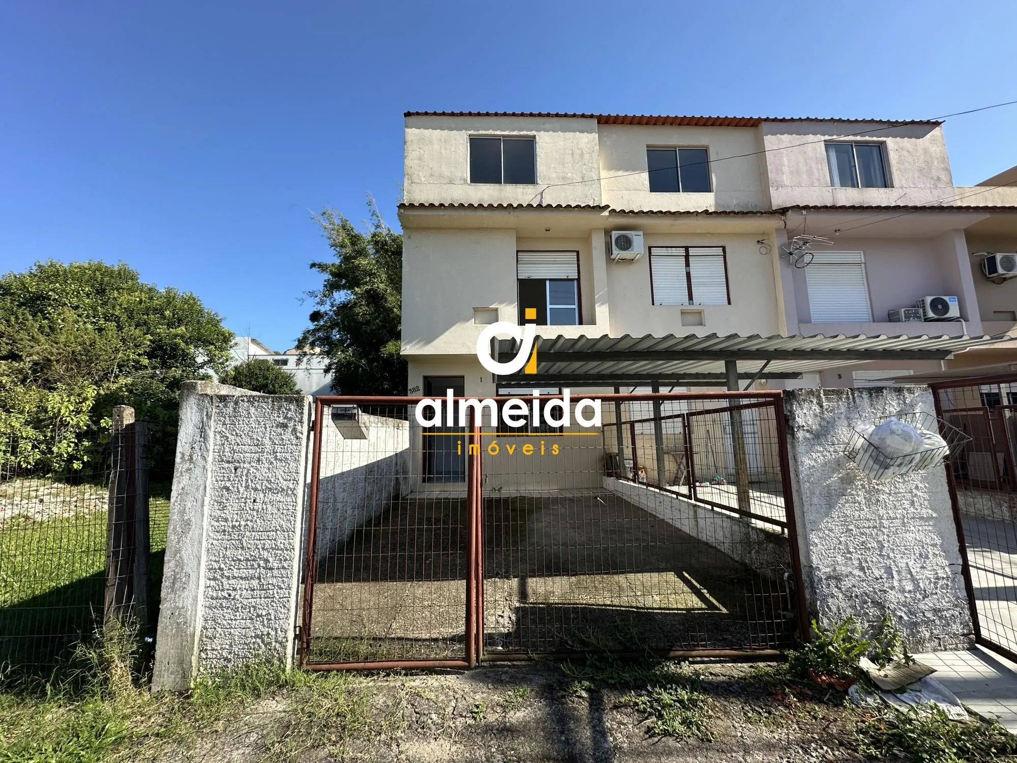 Casa, 2 quartos, 81 m² - Foto 1
