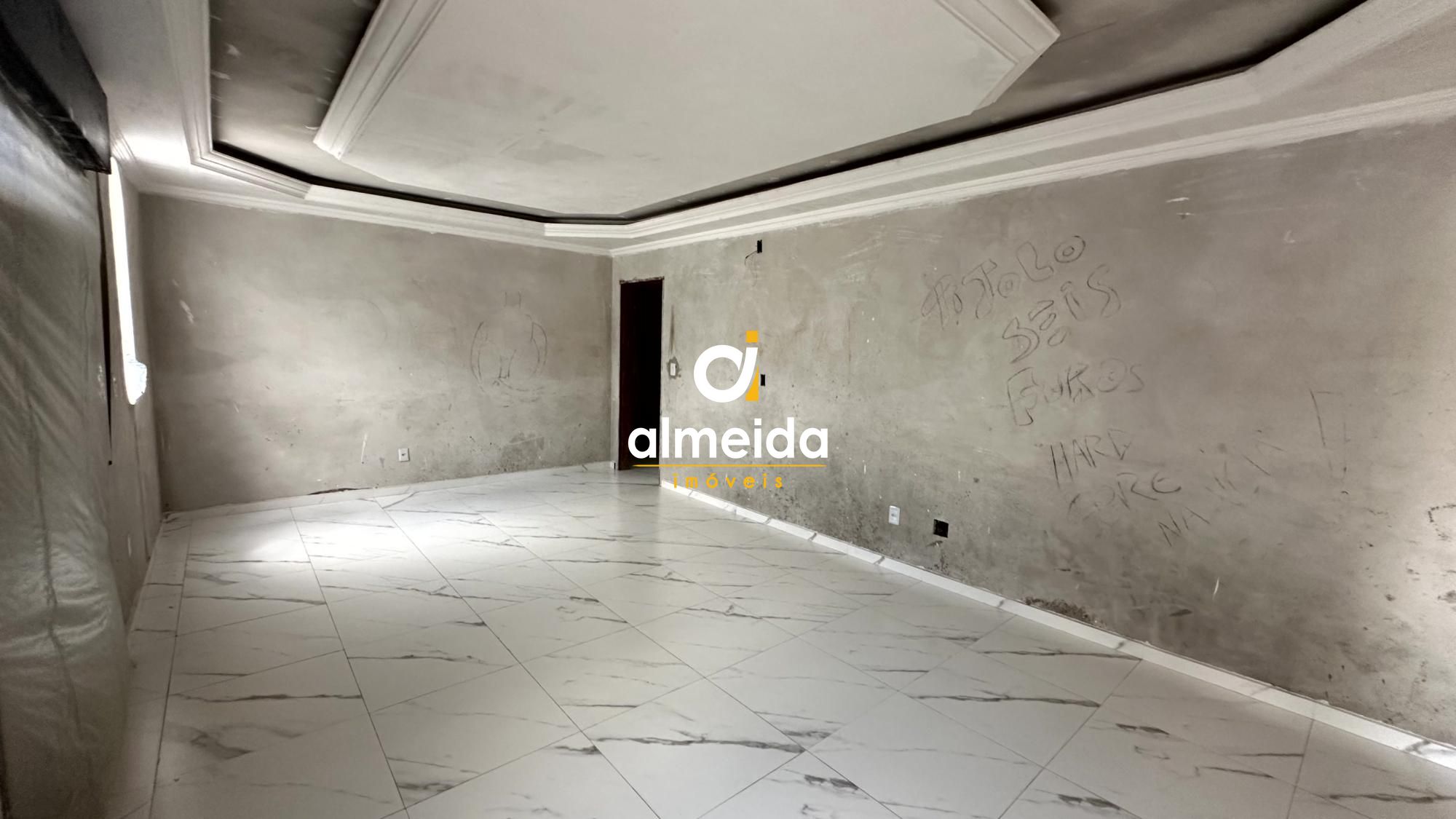 Casa Comercial à venda com 8 quartos, 500m² - Foto 27