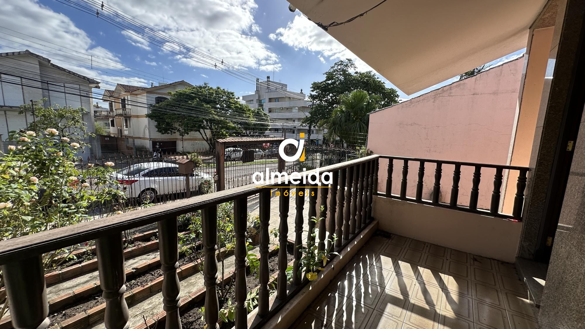 Casa à venda e aluguel com 3 quartos, 257m² - Foto 15