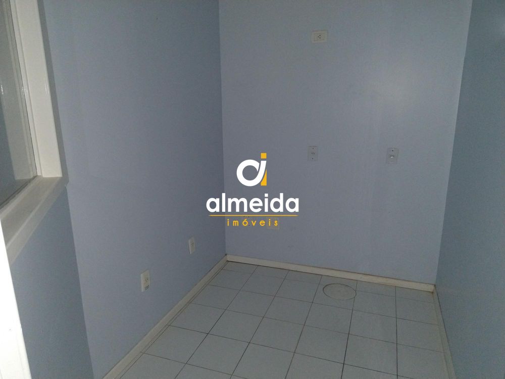 Conjunto Comercial-Sala para alugar com 8 quartos, 215m² - Foto 10
