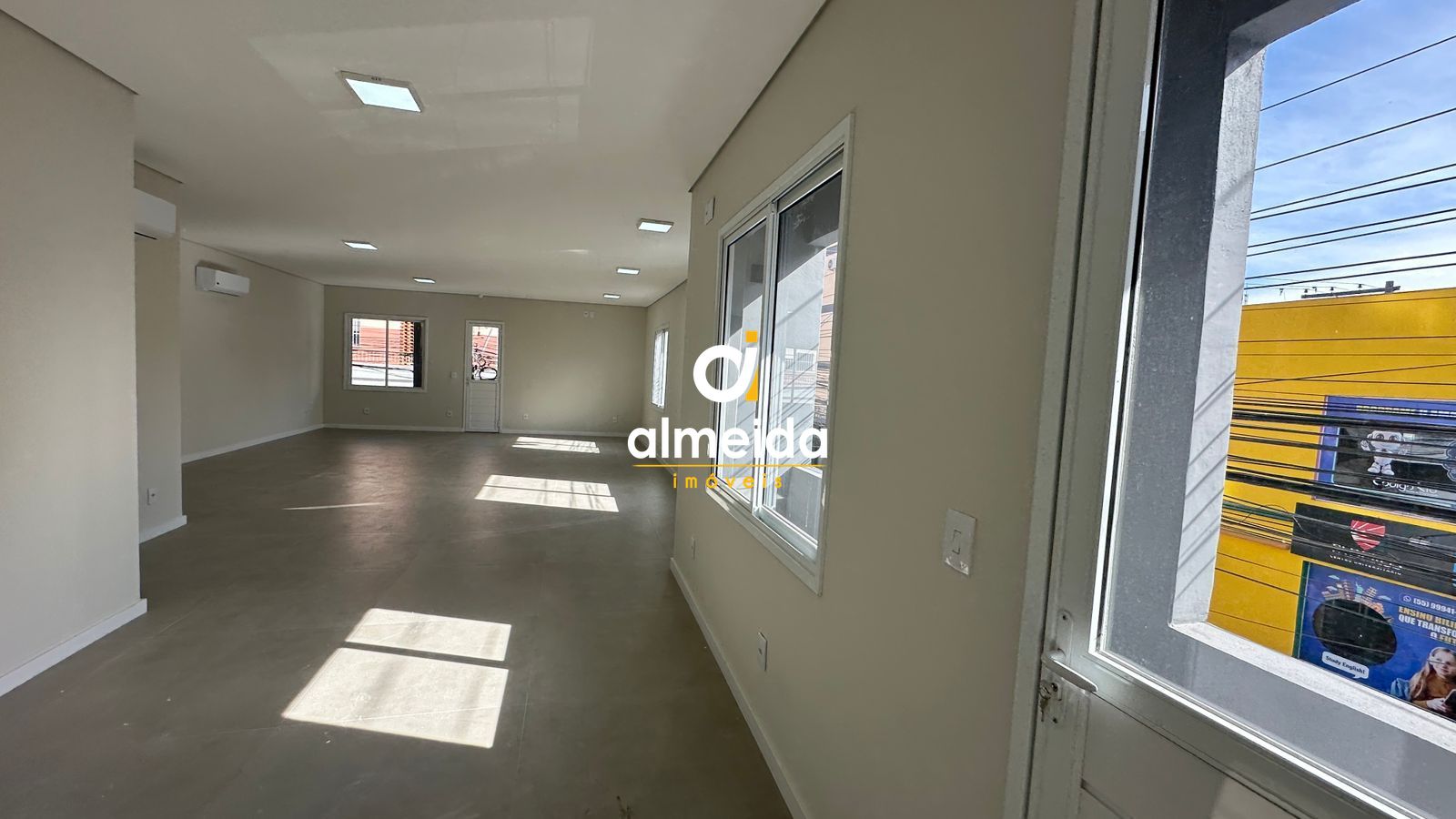 Sala comercial térrea