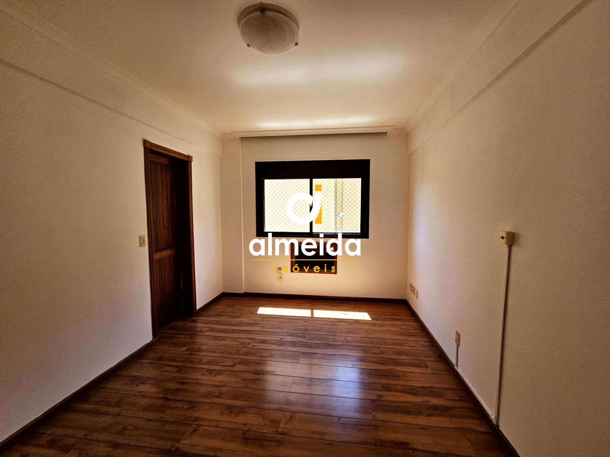 Apartamento para alugar com 3 quartos, 194m² - Foto 21