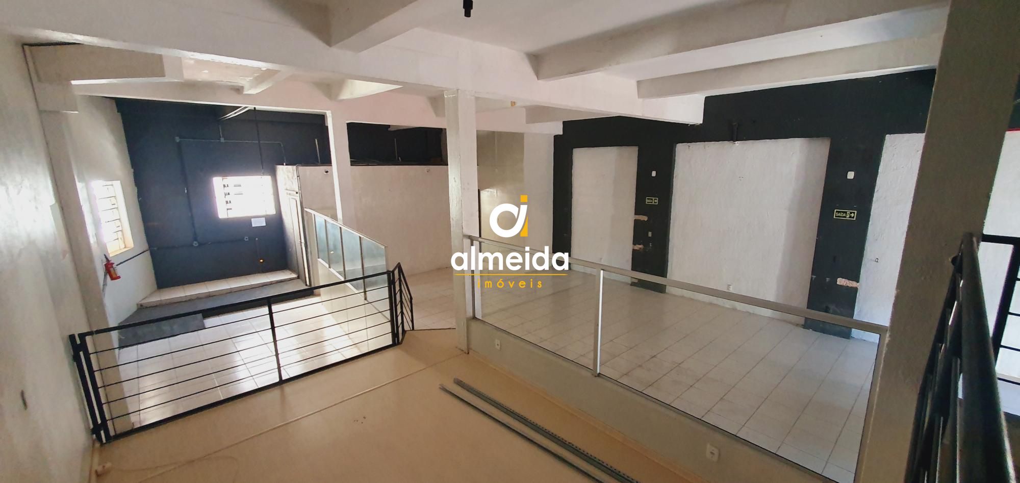 Conjunto Comercial-Sala à venda e aluguel com 2 quartos, 135m² - Foto 14