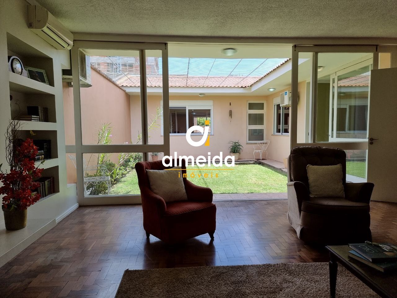 Casa, 4 quartos, 267 m² - Foto 4