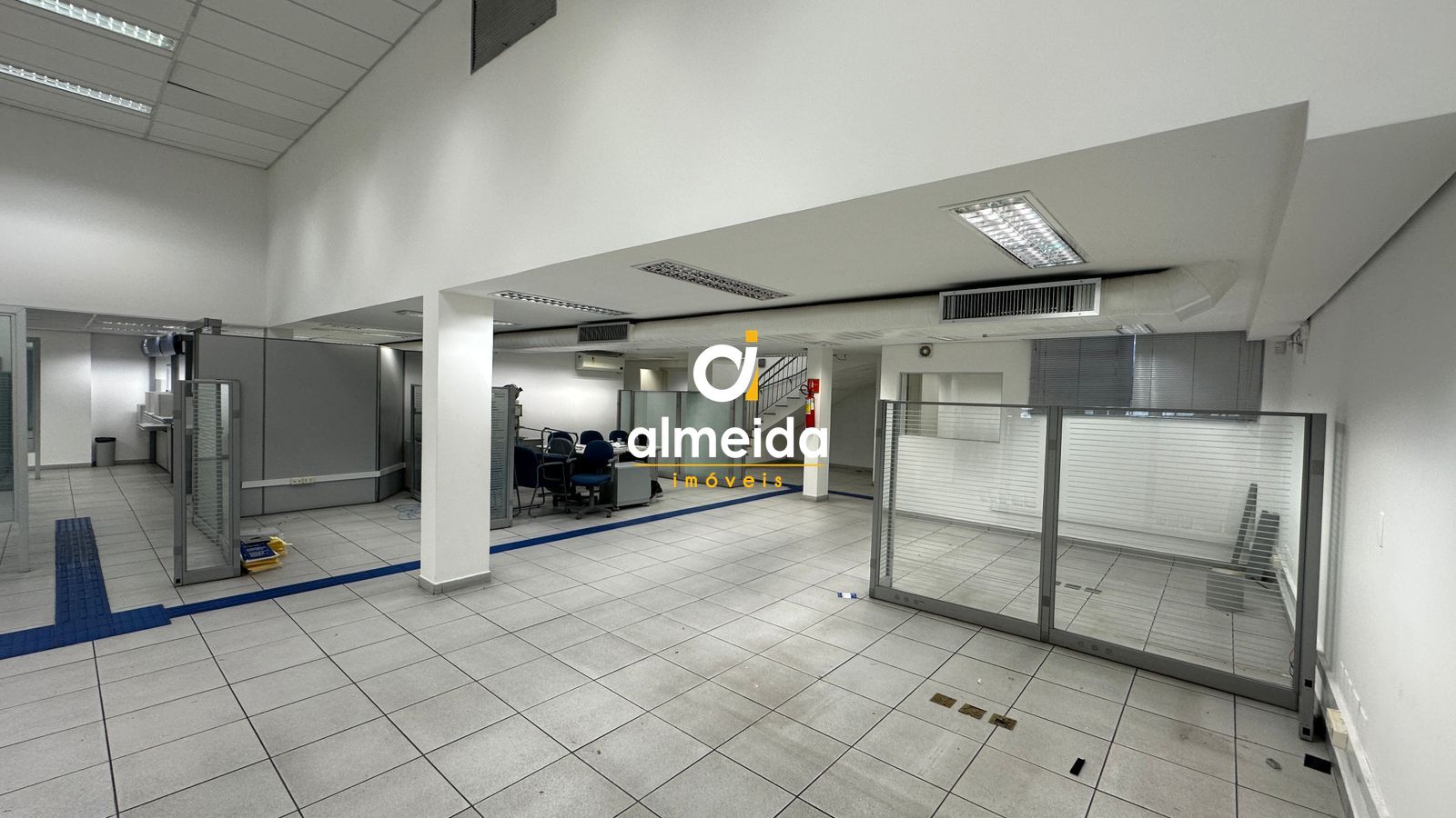 Loja comercial no centro de santa maria