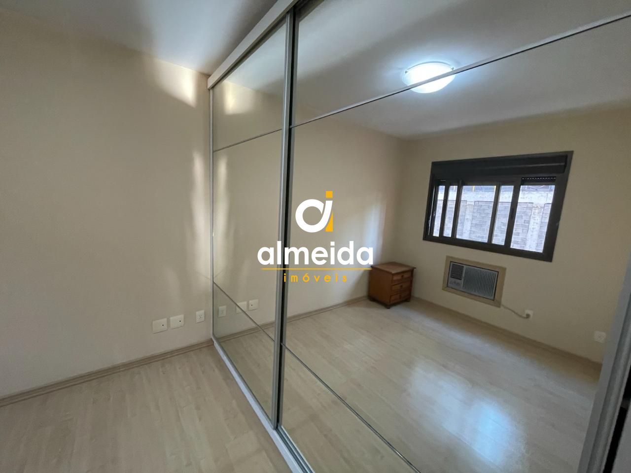 Apartamento à venda com 3 quartos, 209m² - Foto 22