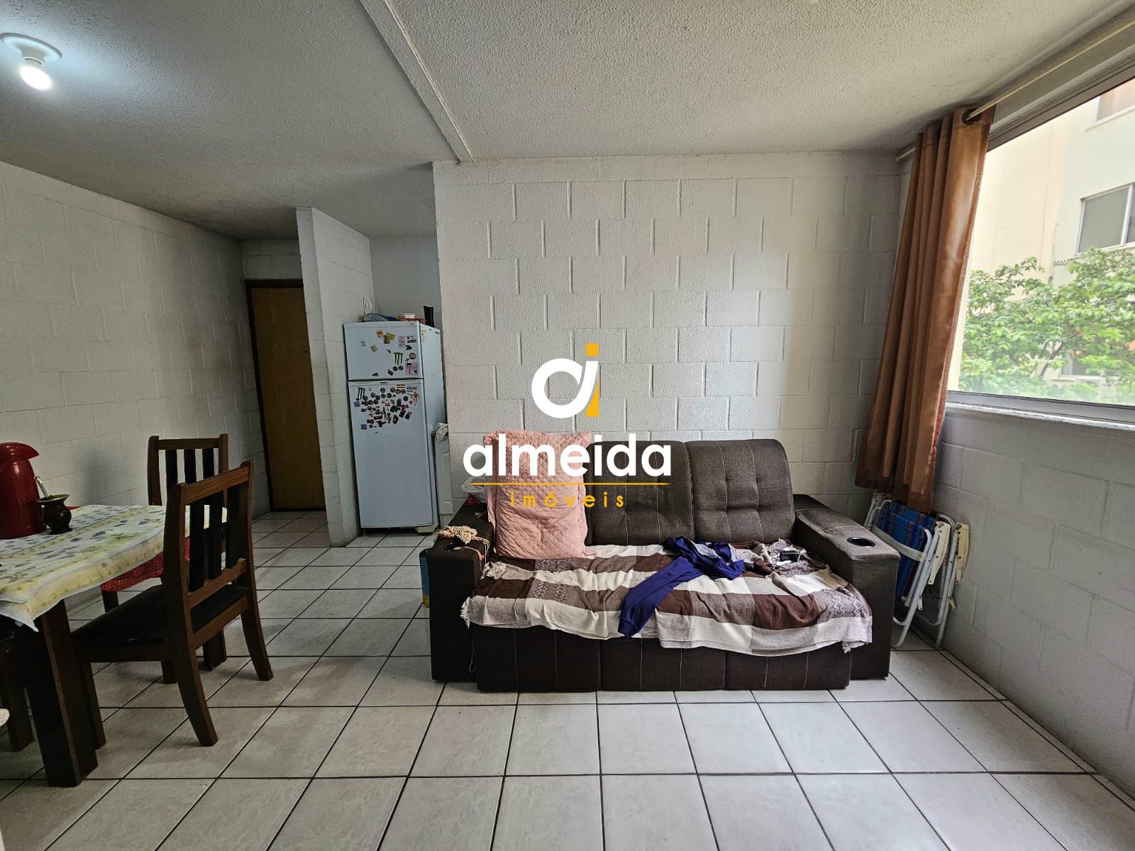 Apartamento à venda com 2 quartos, 41m² - Foto 2