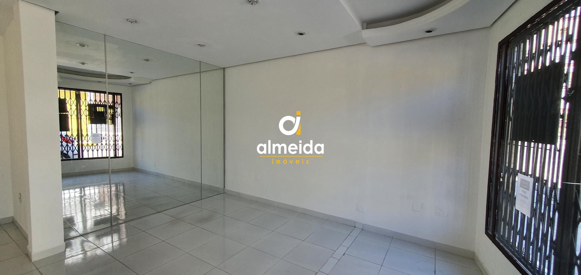 Sala comercial central