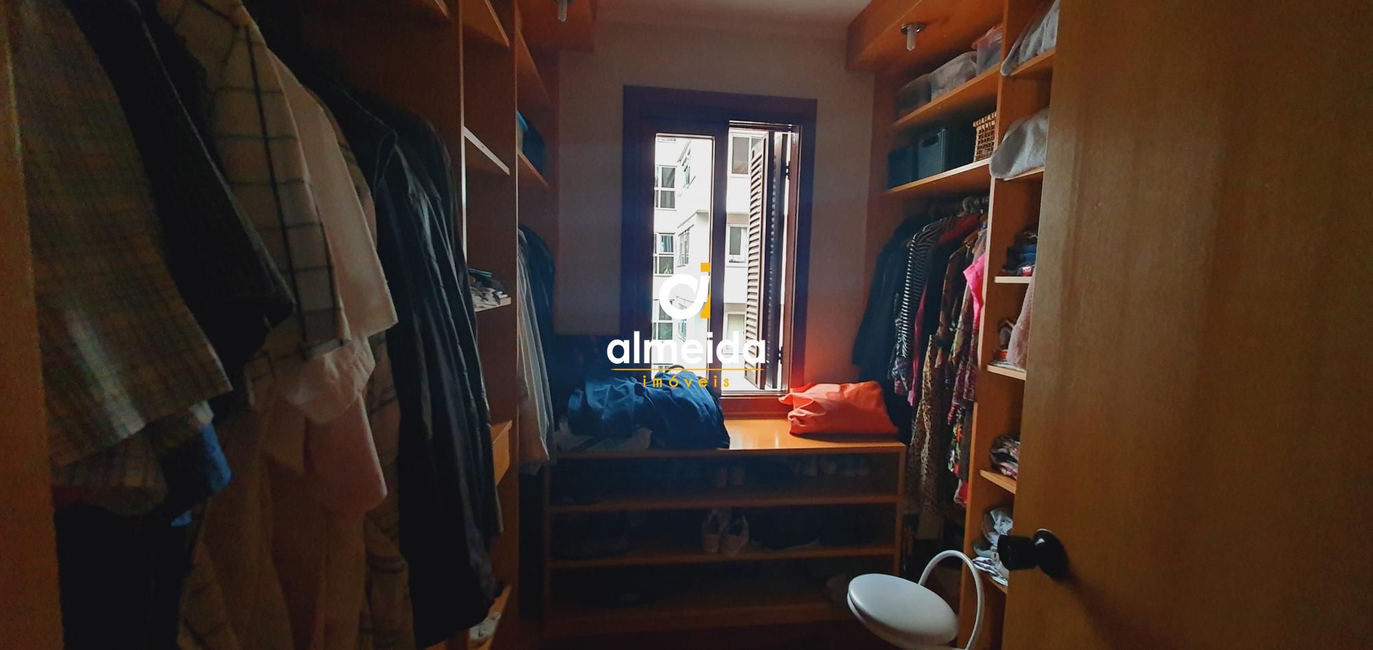 Apartamento à venda com 4 quartos, 255m² - Foto 56