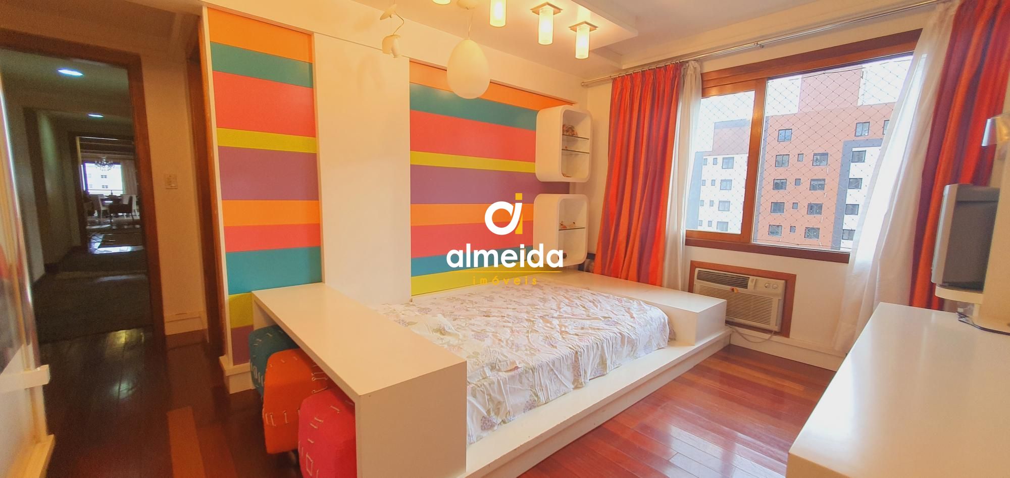 Apartamento à venda com 4 quartos, 255m² - Foto 50